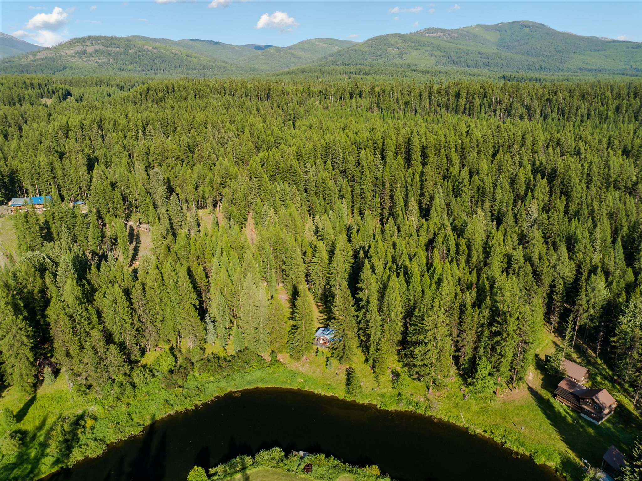 882 Tamarack Lane Property Photo 33