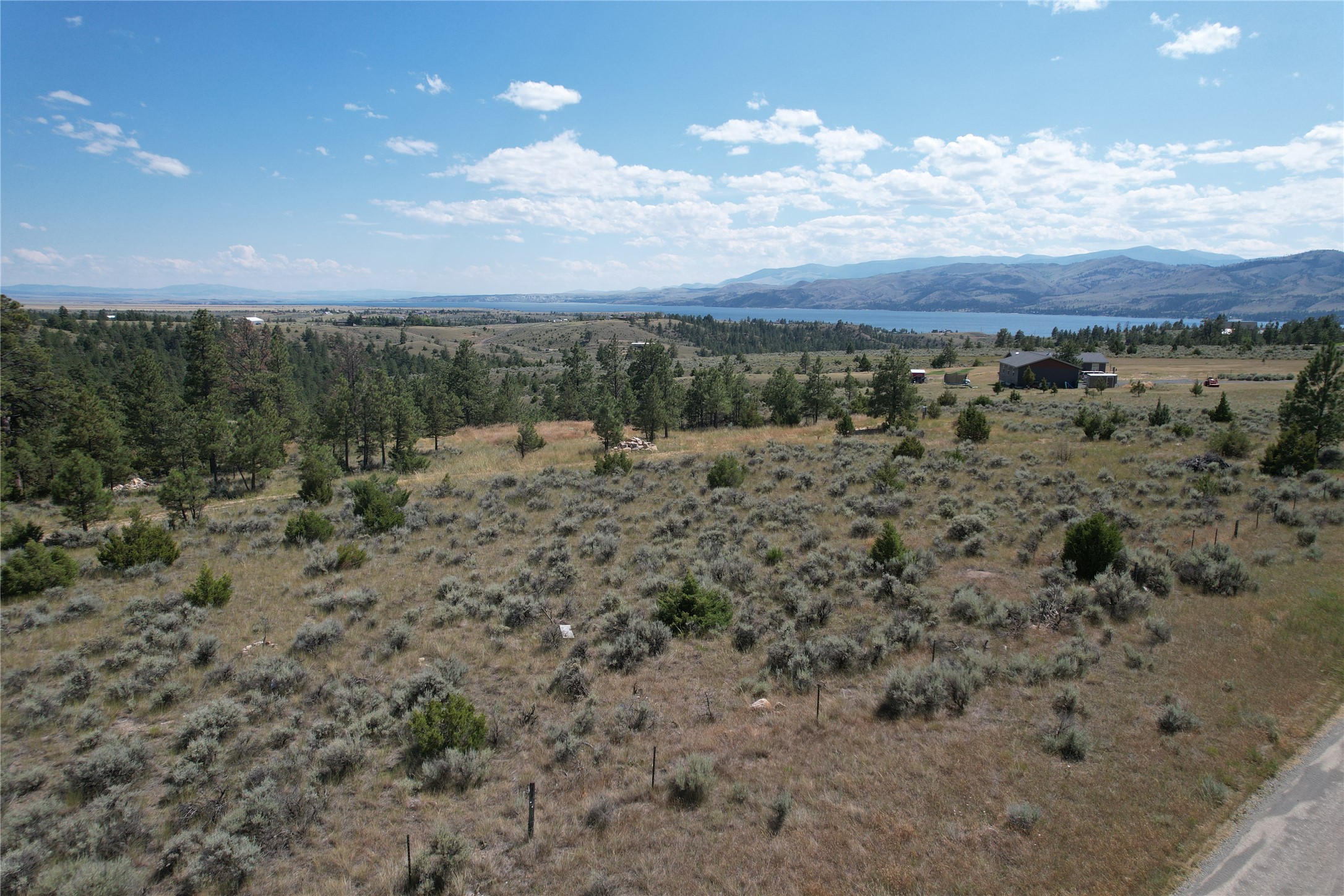 8475 Twin Peaks Road Property Photo