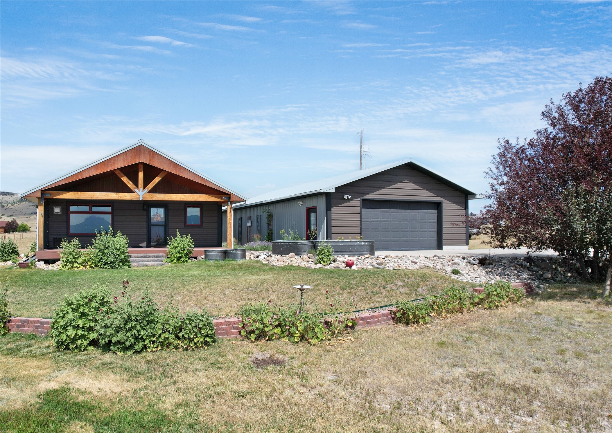 200 Shining Mountains Loop Road Property Photo 1