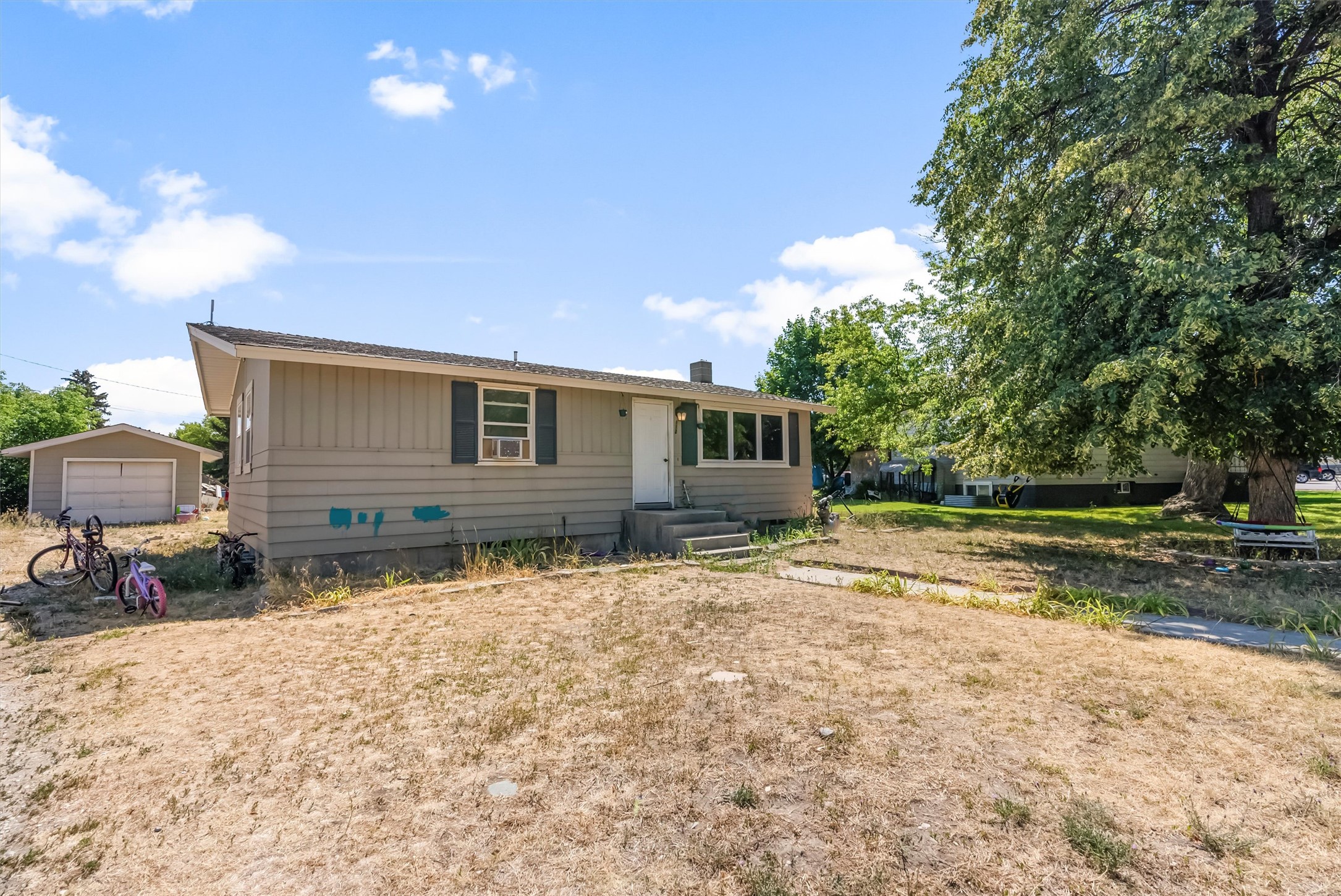 112 N 9th Street Property Photo 1