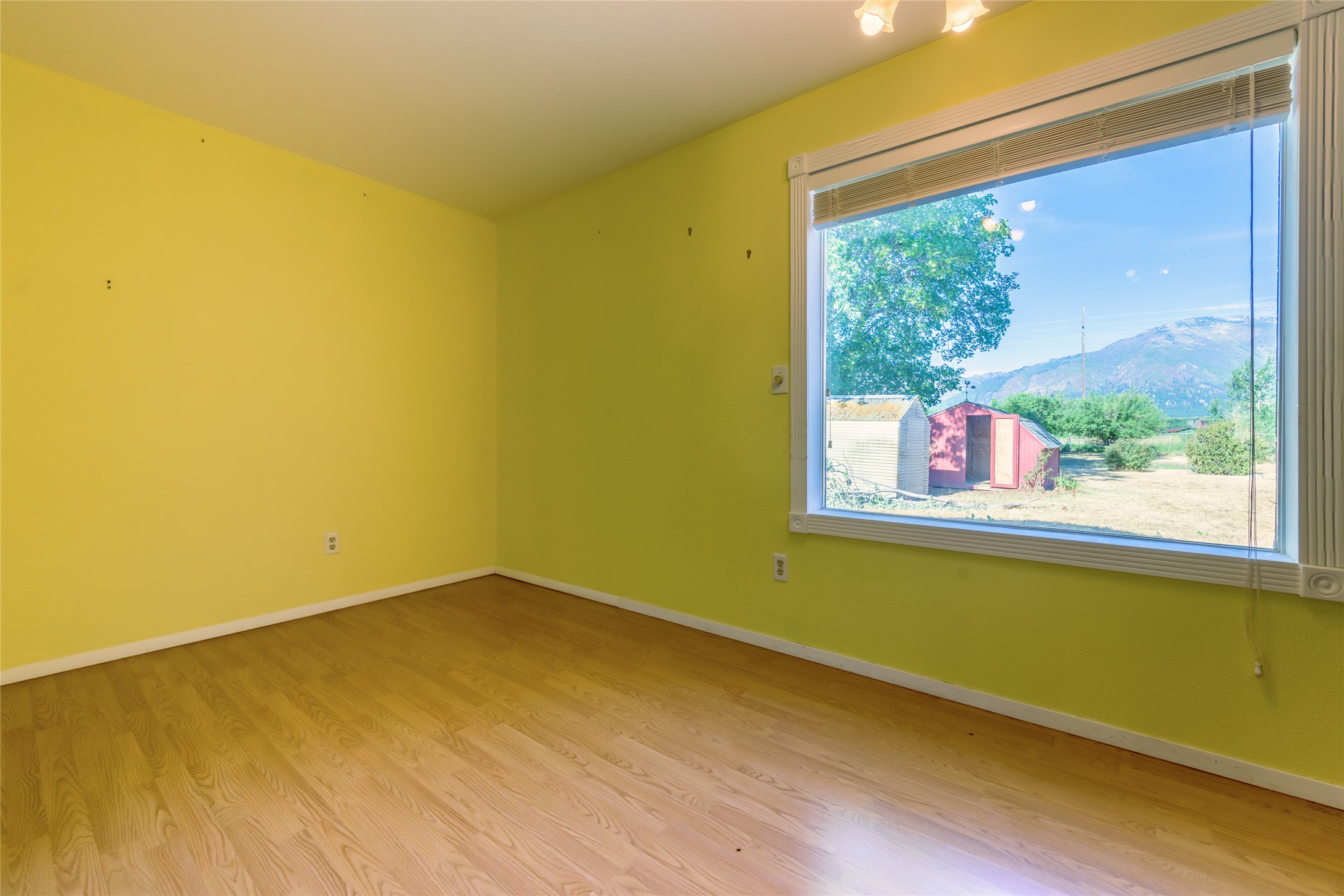 405 Cooper Lane Property Photo 17