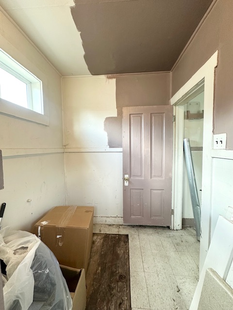1105 E 4th Street Property Photo 5