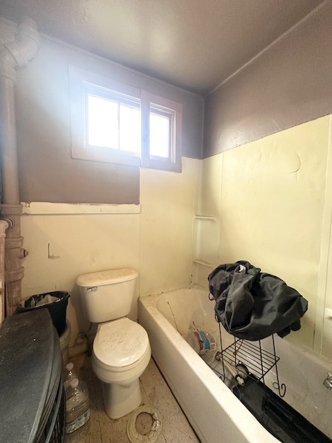 1105 E 4th Street Property Photo 6
