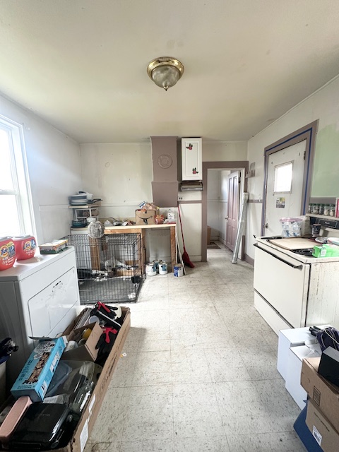 1105 E 4th Street Property Photo 8