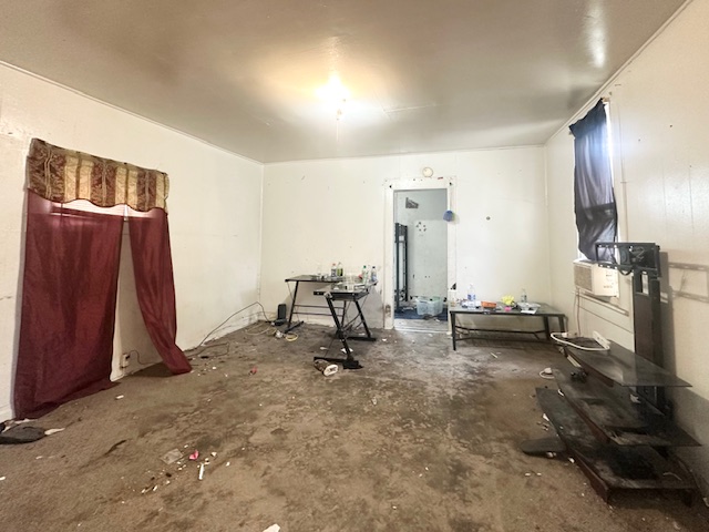 1105 E 4th Street Property Photo 17