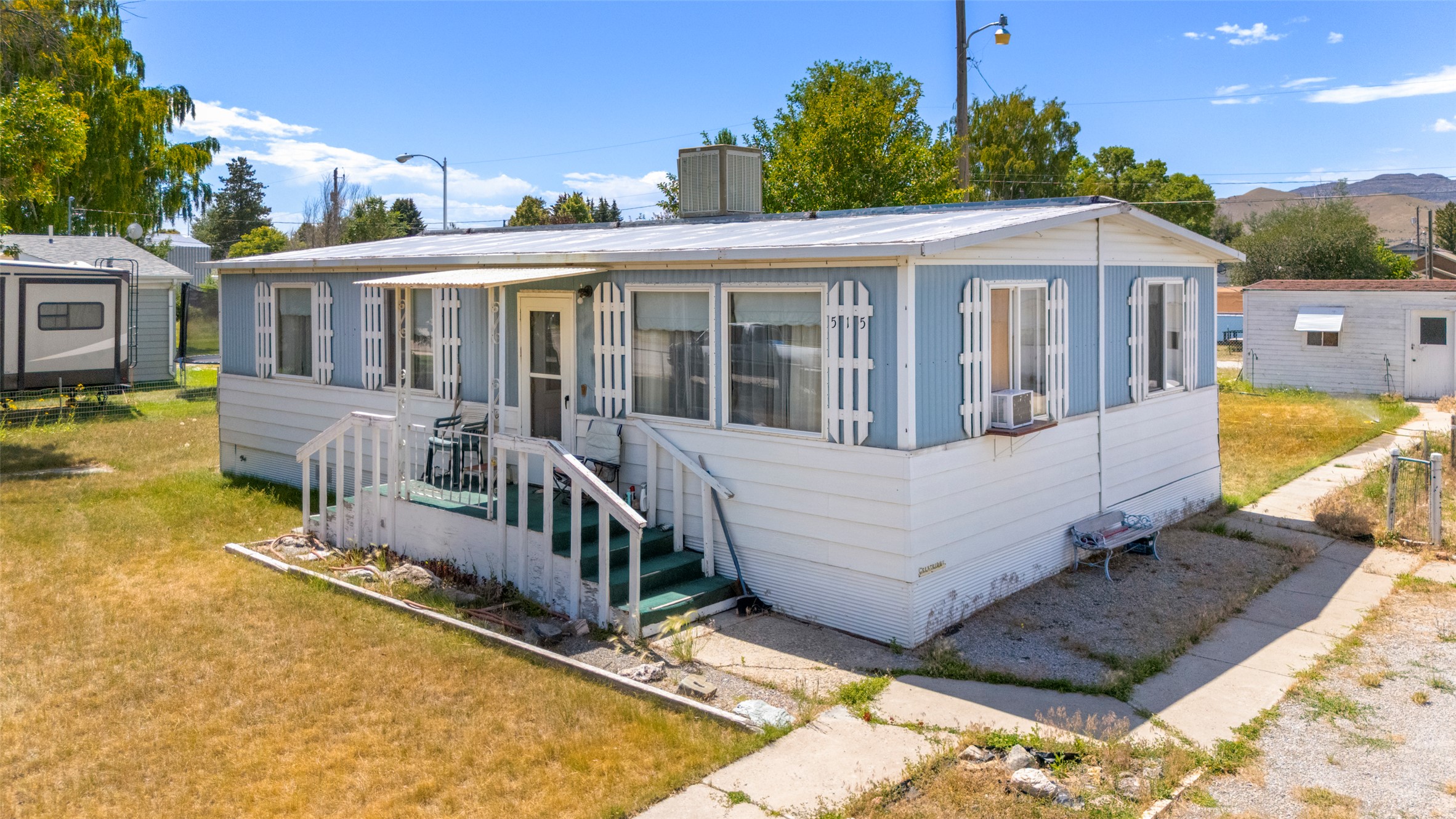 515 N Cedar Street Property Photo 4