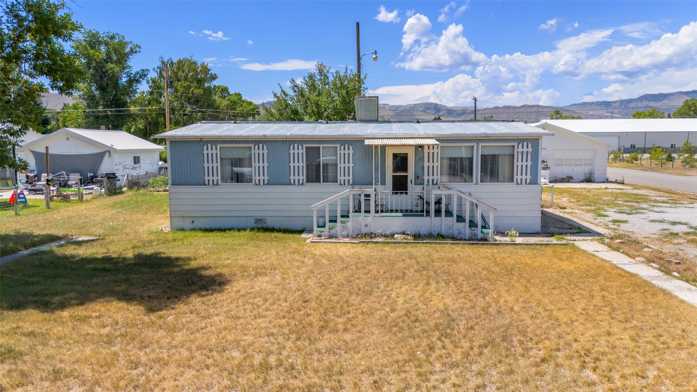 515 N Cedar Street Property Photo 15