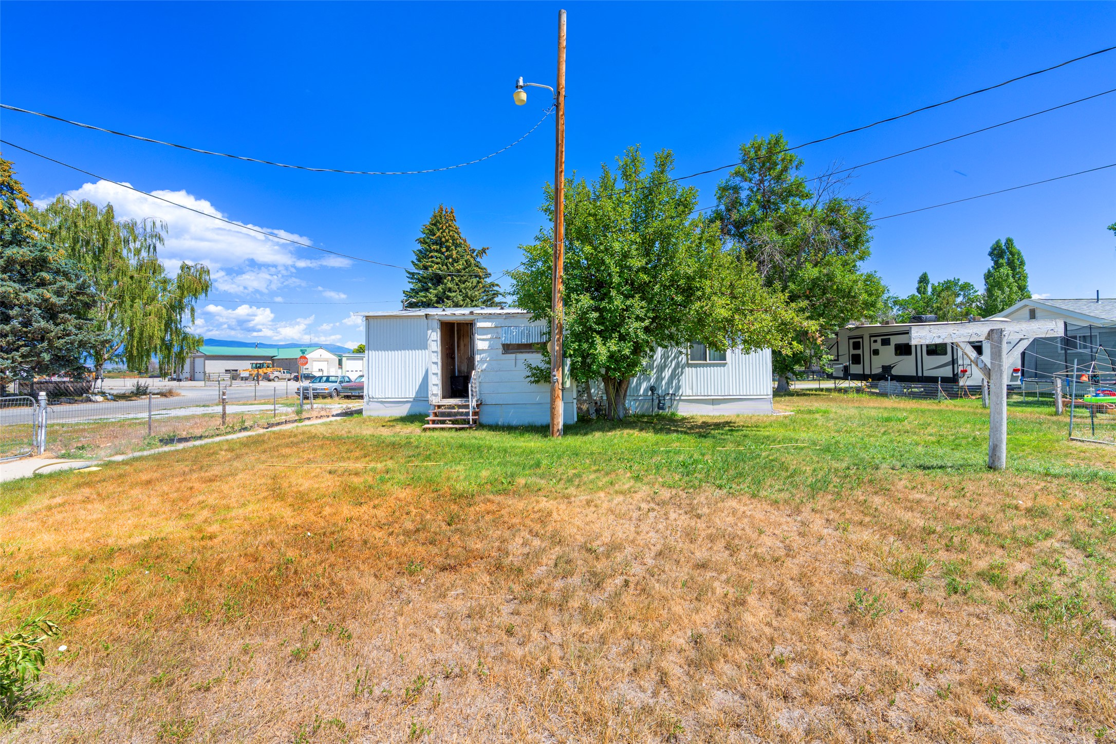 515 N Cedar Street Property Photo 23