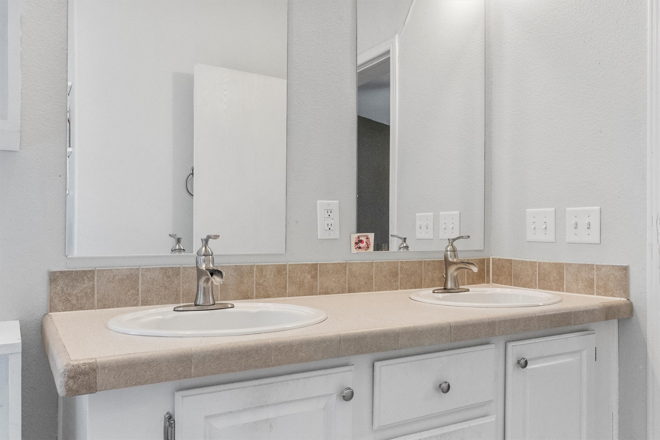 4264 Odyssey Court Property Photo 9
