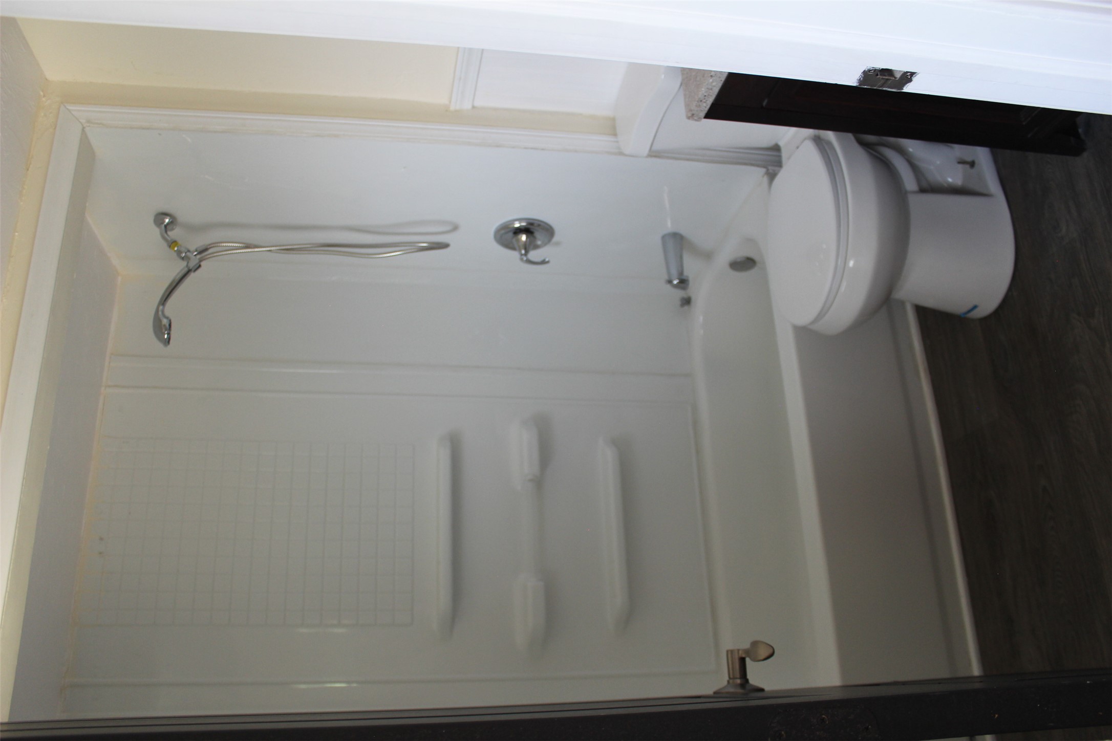 40 Crane Avenue Property Photo 20