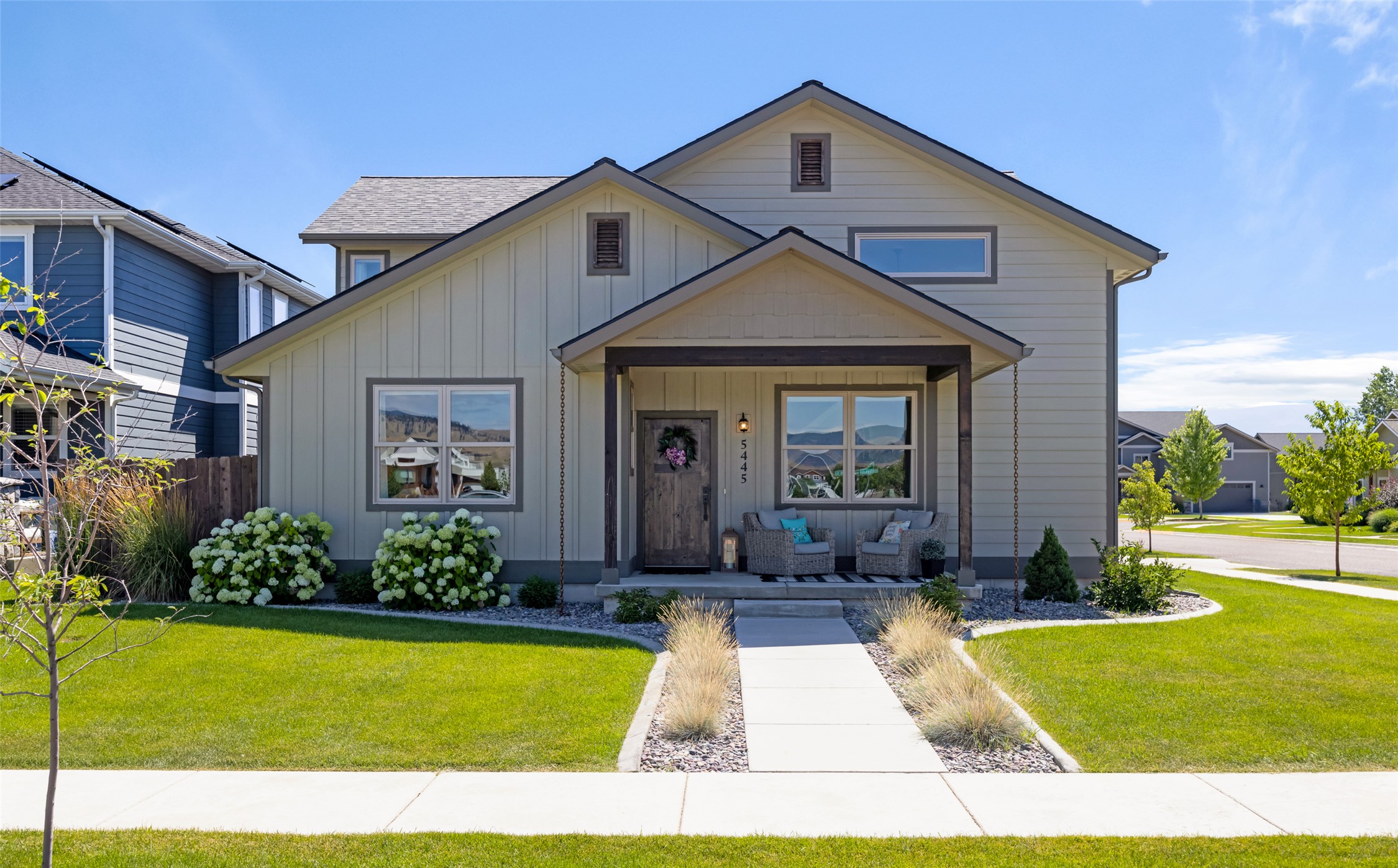 5445 Barbed Wire Drive Property Photo 2