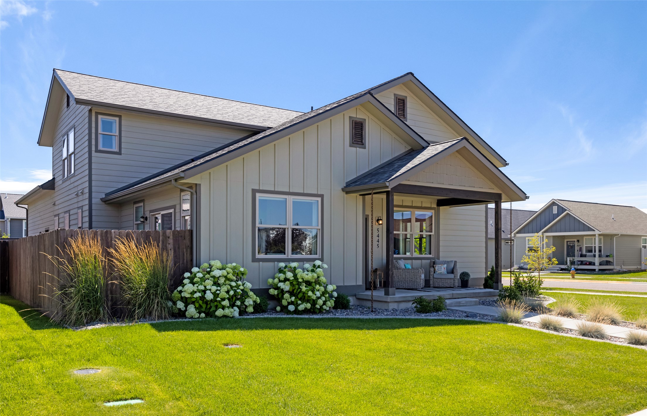 5445 Barbed Wire Drive Property Photo 5