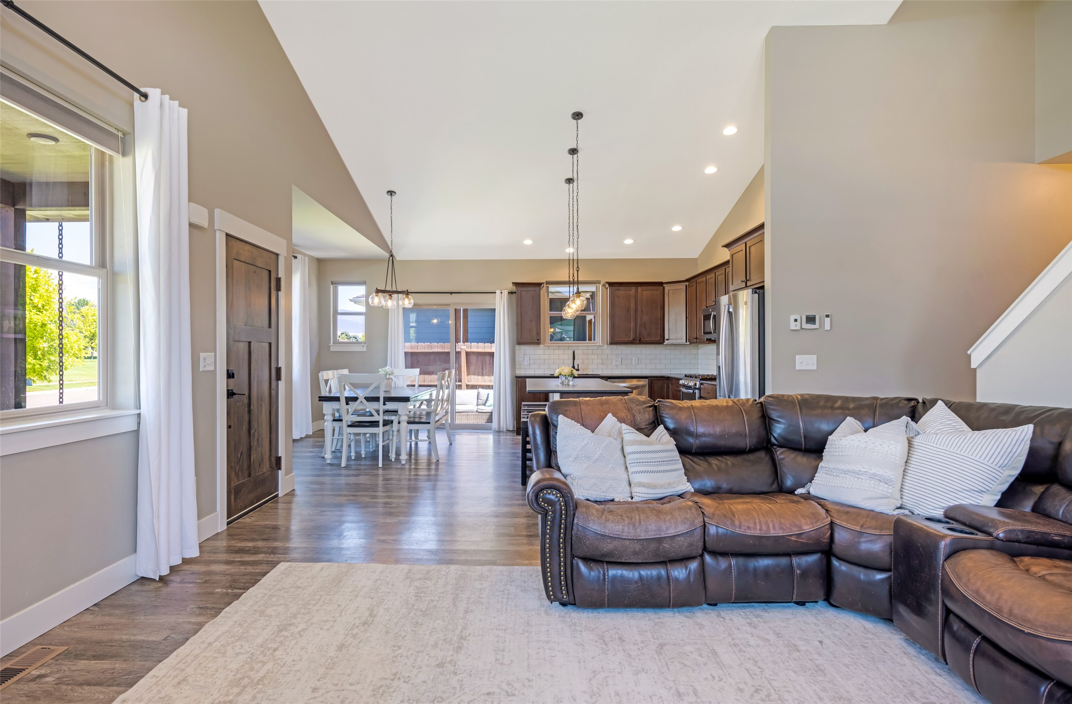 5445 Barbed Wire Drive Property Photo 12