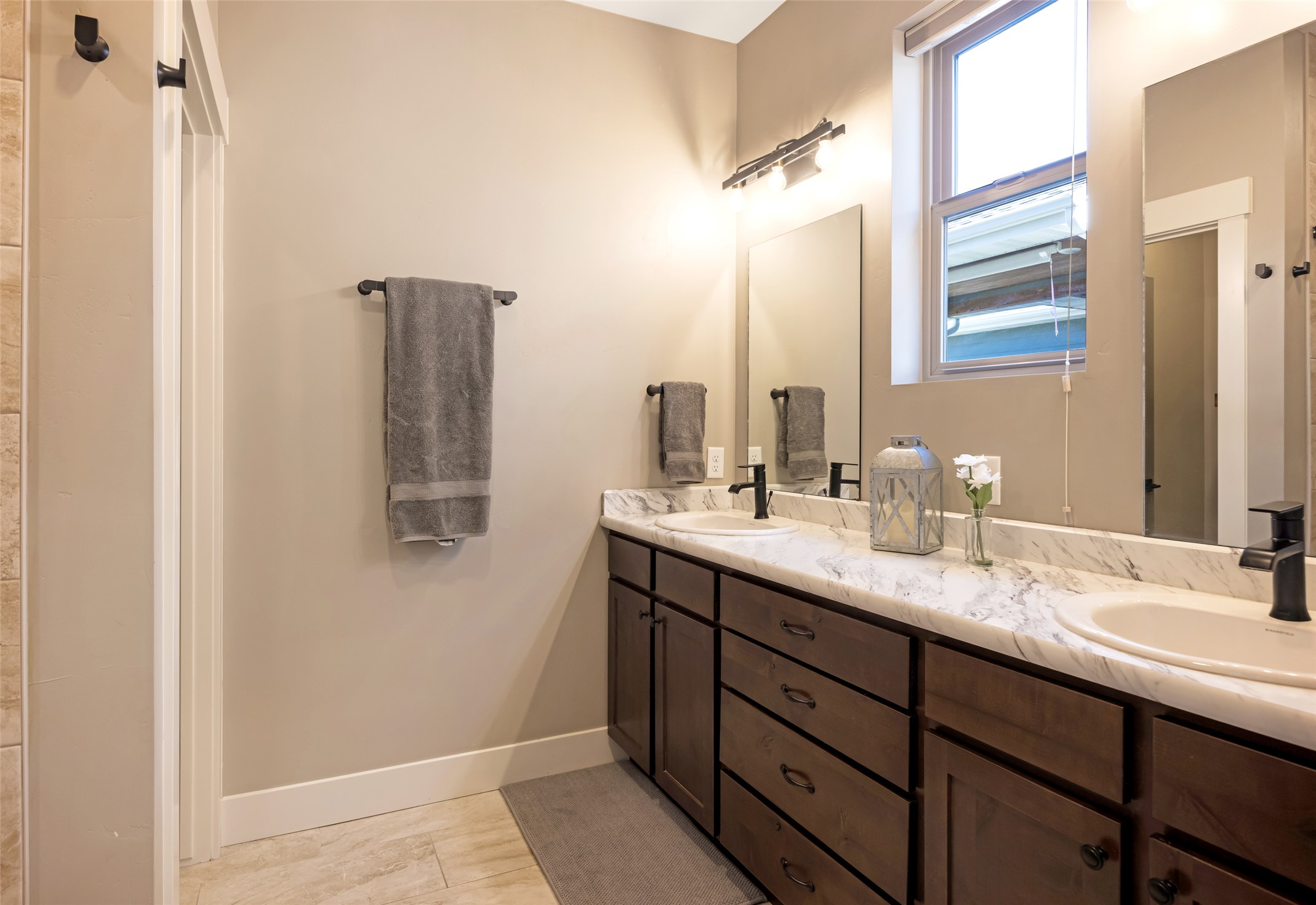 5445 Barbed Wire Drive Property Photo 22