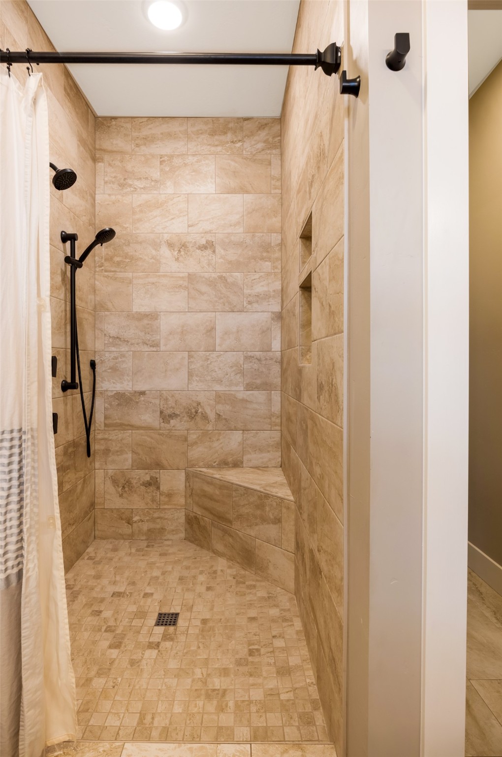 5445 Barbed Wire Drive Property Photo 23