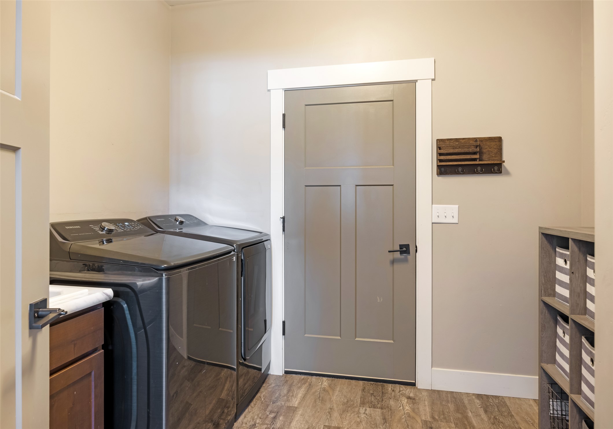 5445 Barbed Wire Drive Property Photo 27