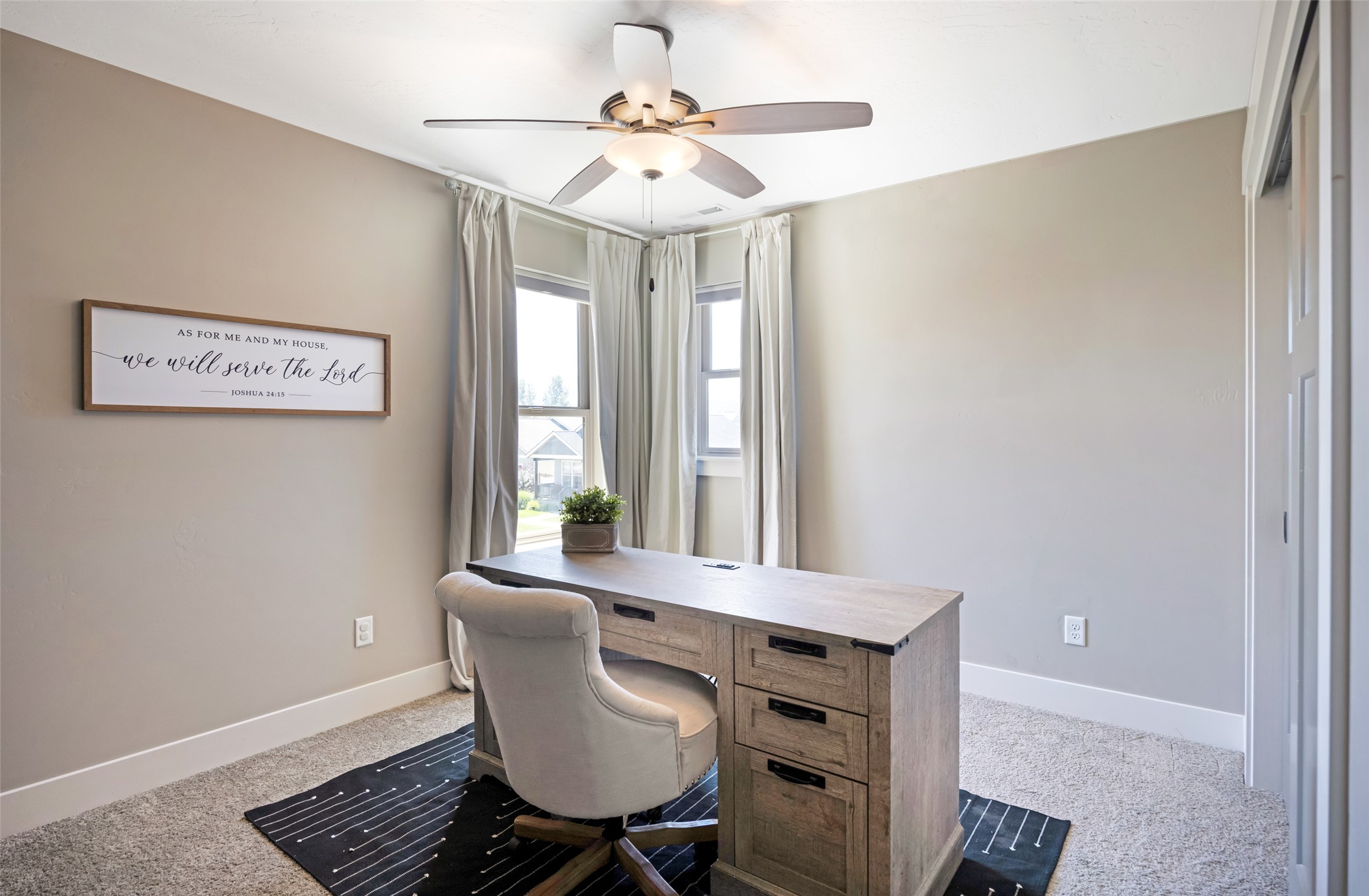 5445 Barbed Wire Drive Property Photo 29