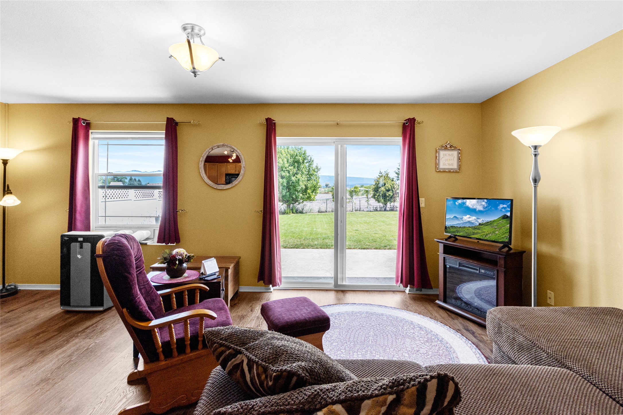 1448 Klondyke Loop Property Photo 7