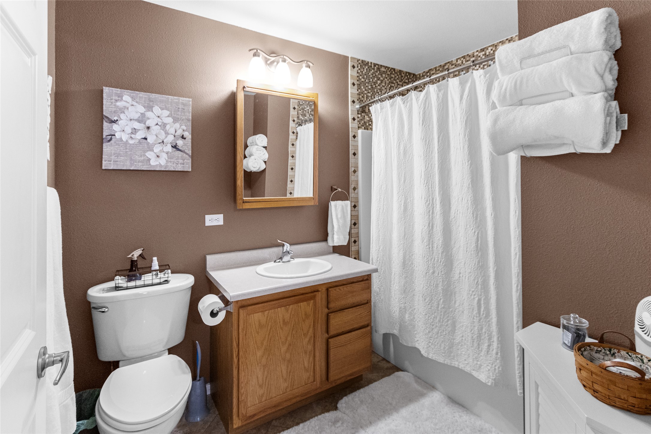 1448 Klondyke Loop Property Photo 13