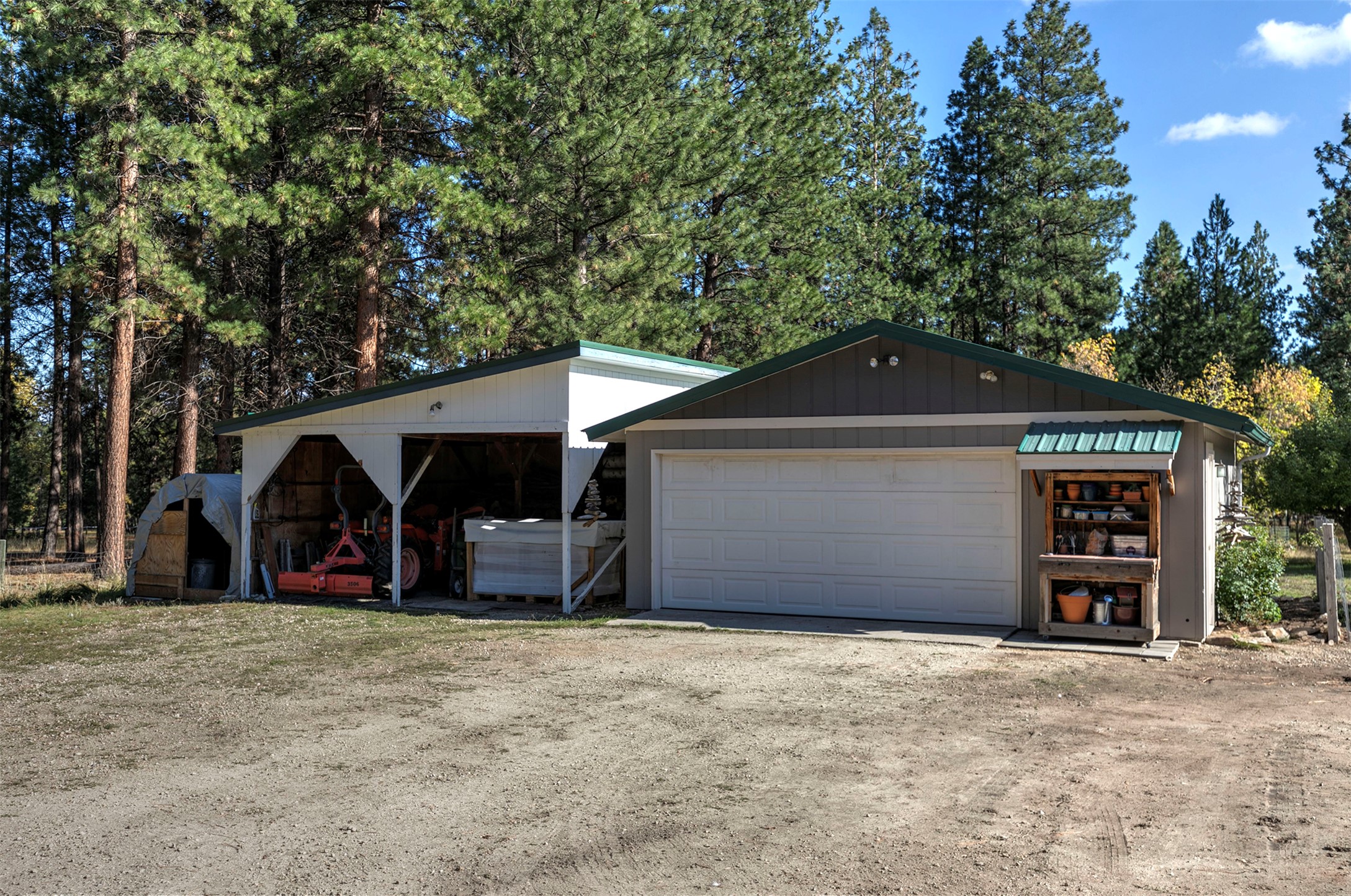 821 Fred Burr Road Property Photo 24