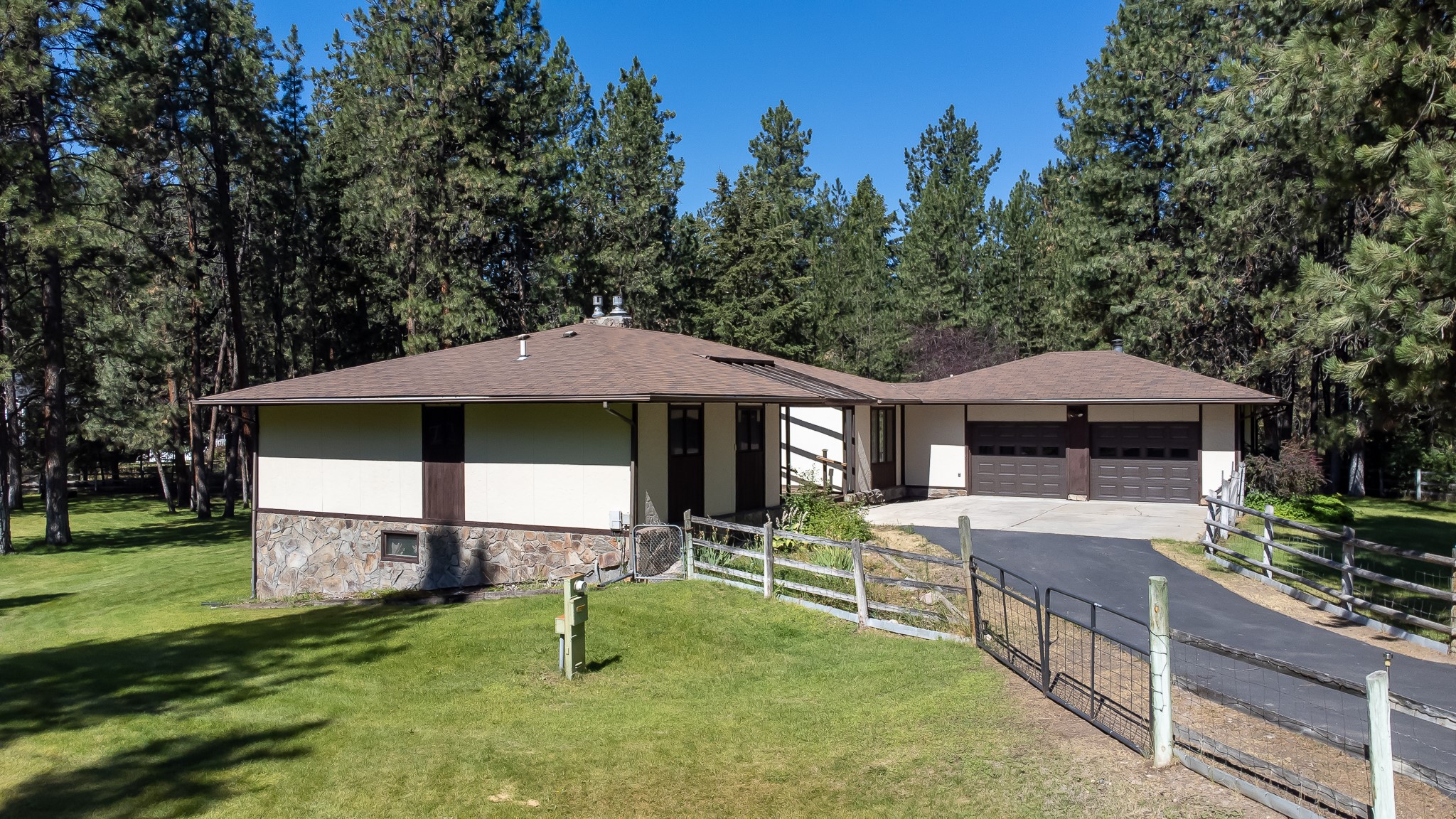 11370 Casman Court Property Photo 1