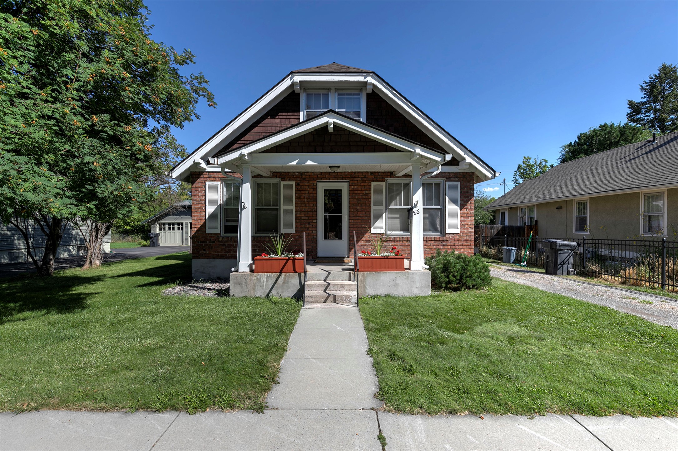 516 S 5th Street E Property Photo 1