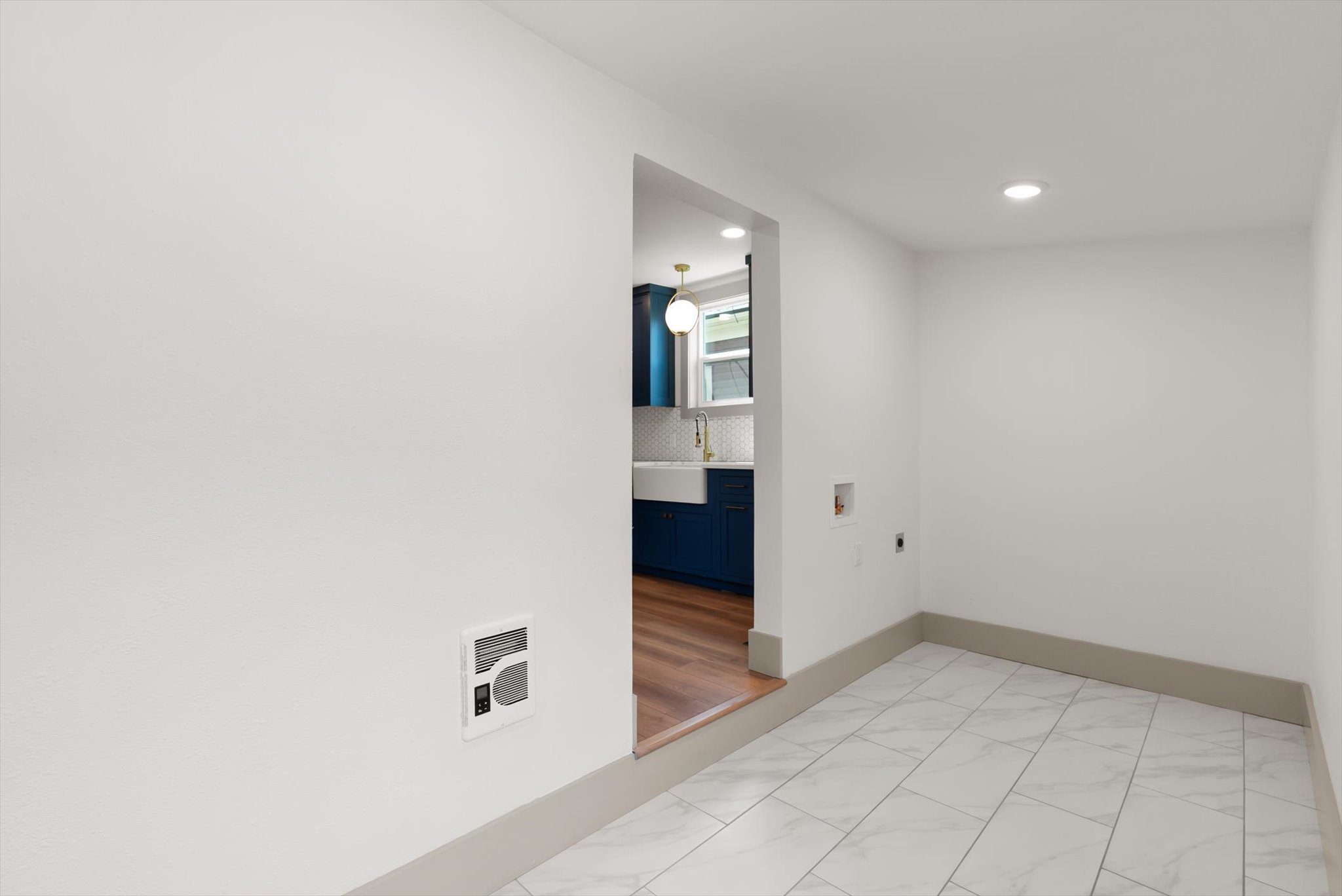 633 Owen Street Property Photo 20