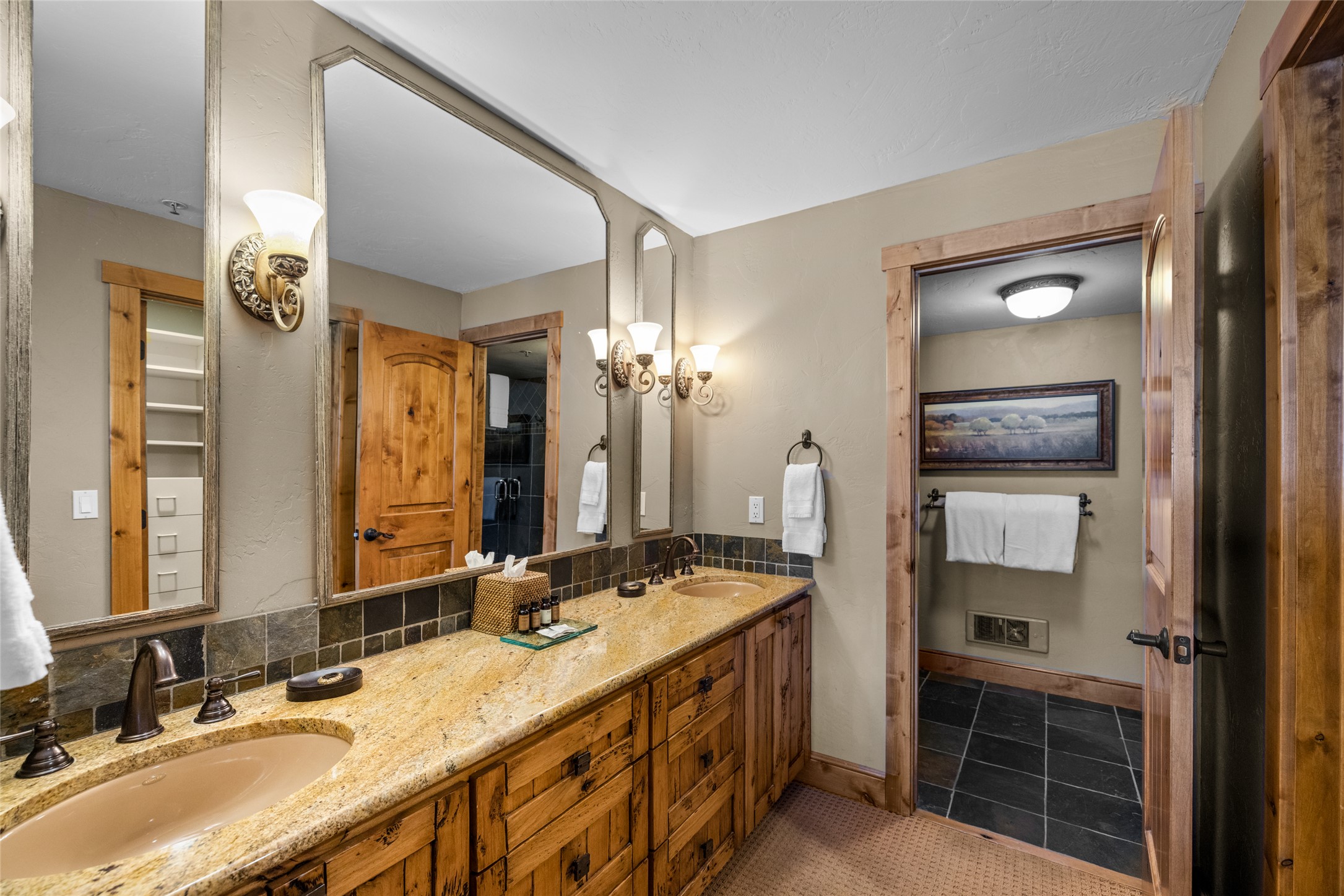 1400 Wisconsin Avenue 307 Property Photo 23