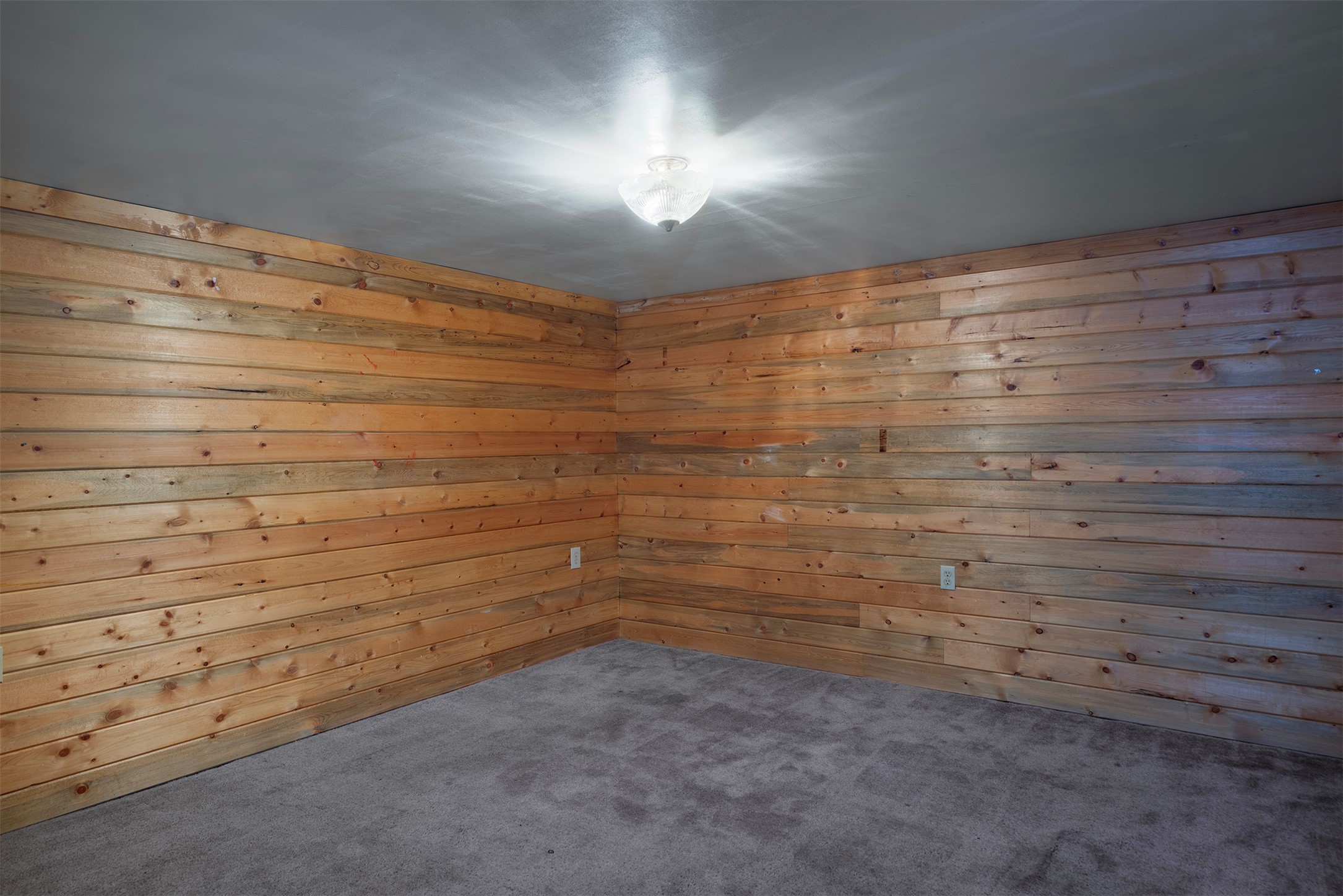 8786 Us Highway 2 E Property Photo 9