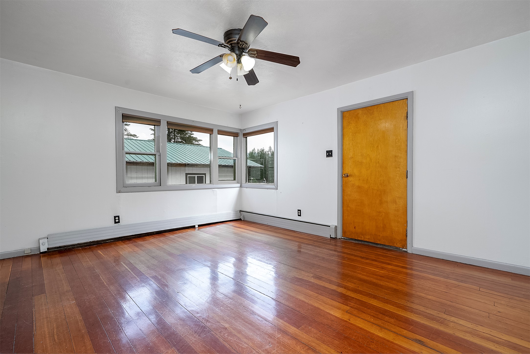 8786 Us Highway 2 E Property Photo 16