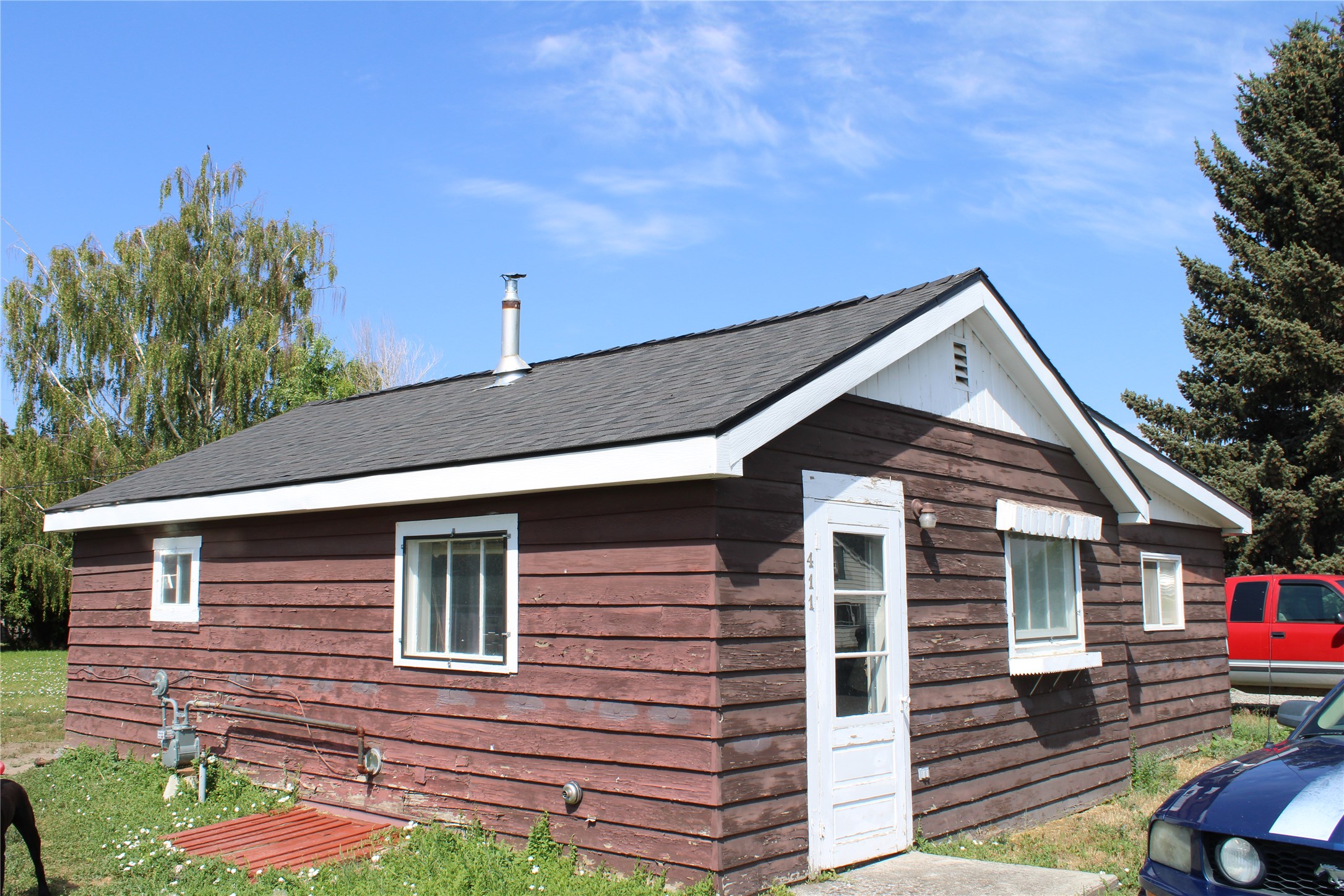 411 N Spruce Street Property Photo 1