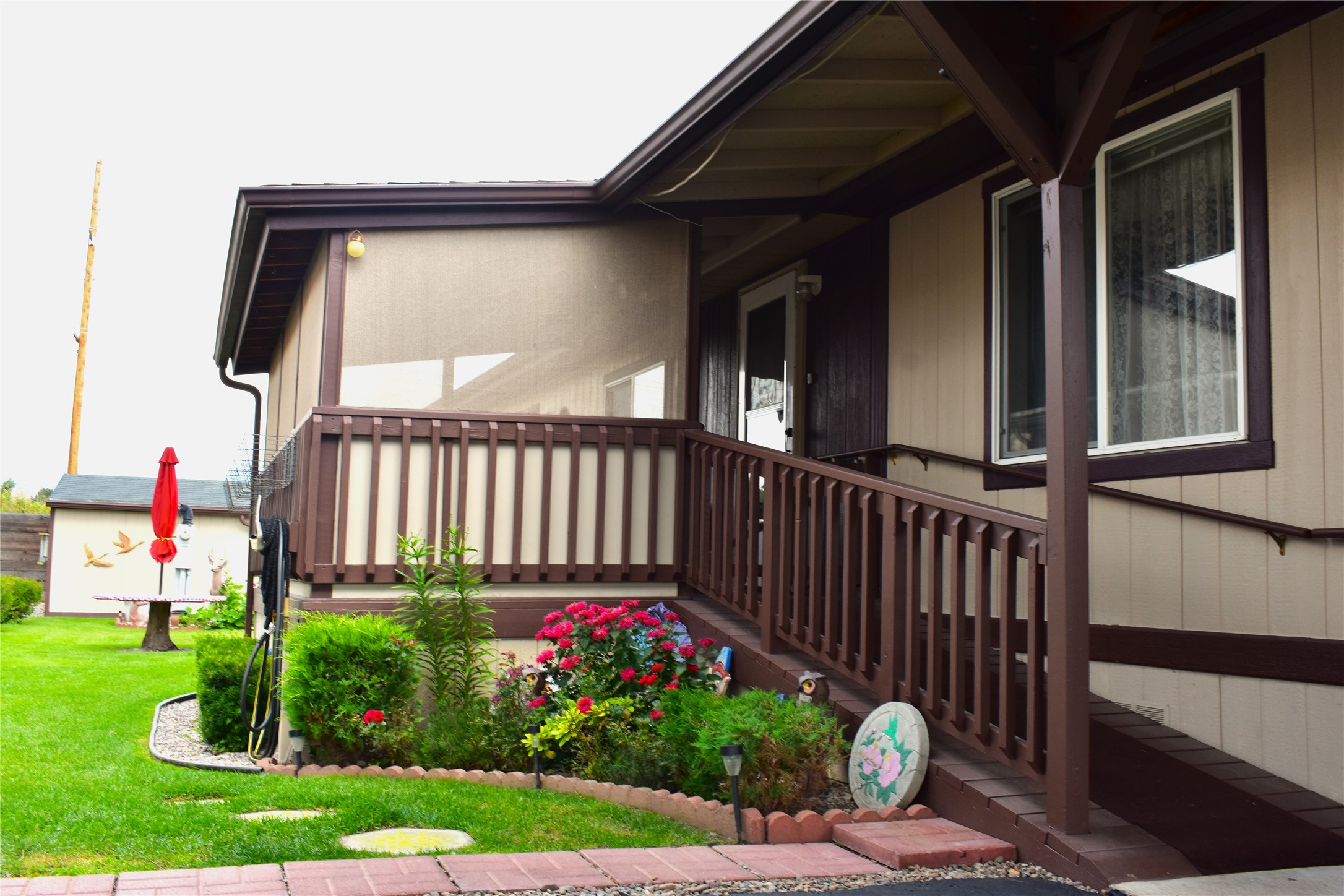 1760 Dukes Avenue Property Photo 4