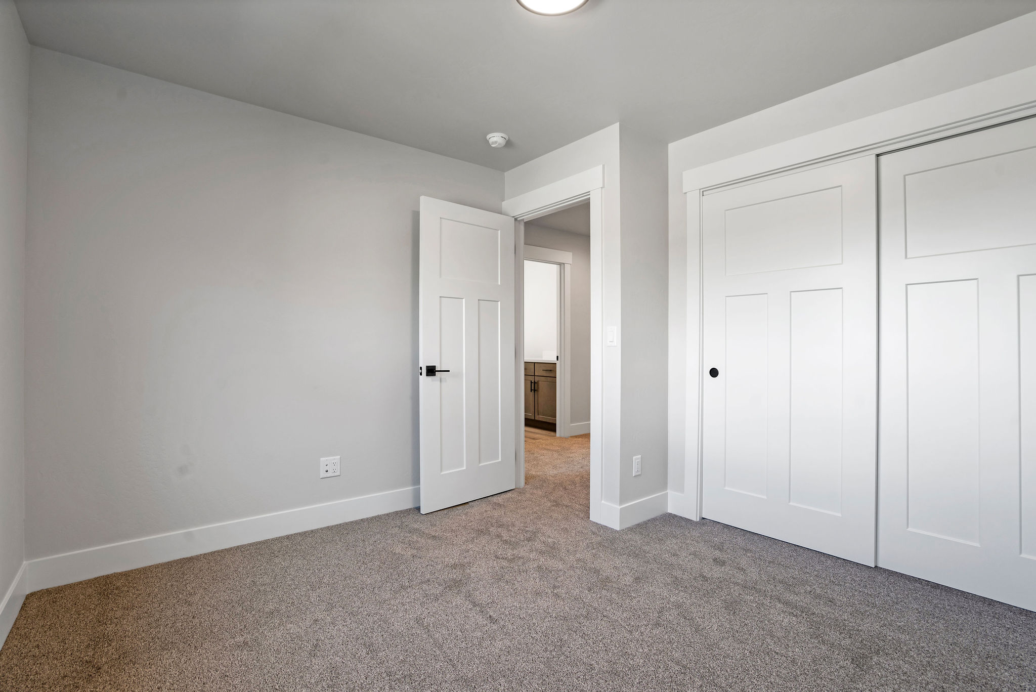 619 Holstein Way Property Photo 20
