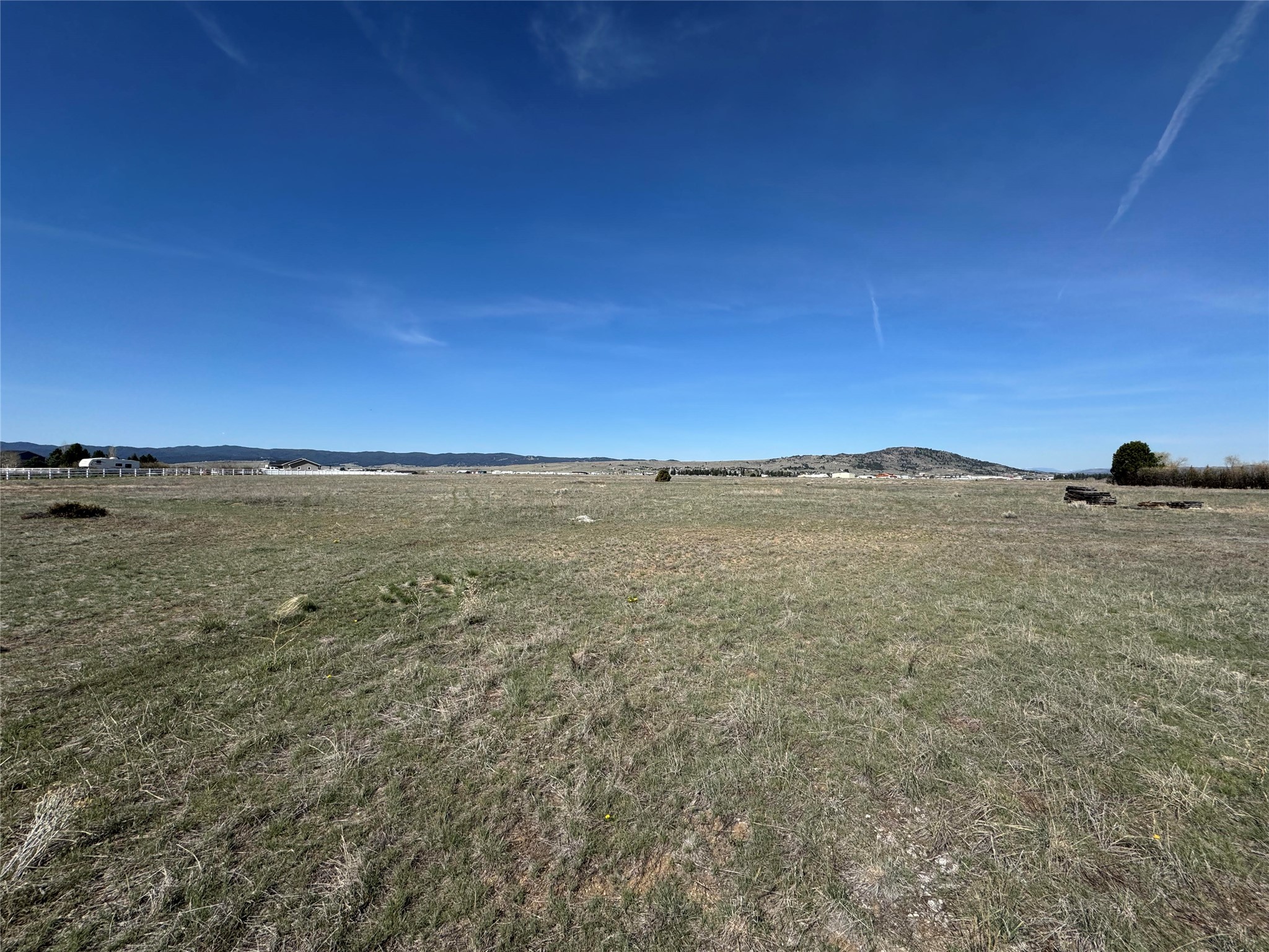 Nhn Blacktail Loop Property Photo 1