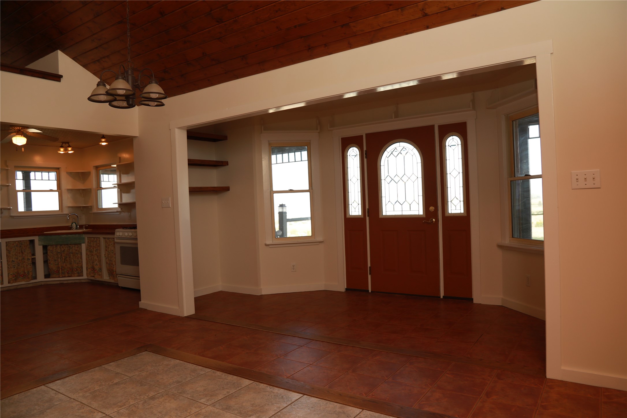 1898 Buxadoodal Way Property Photo 16