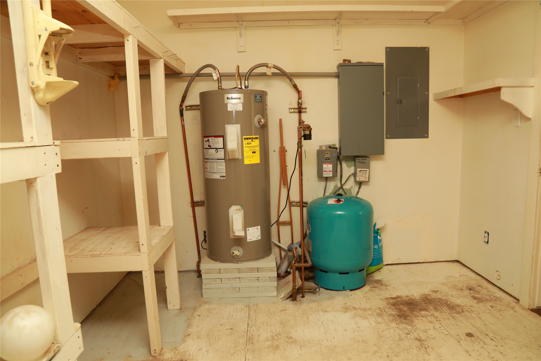 1898 Buxadoodal Way Property Photo 37