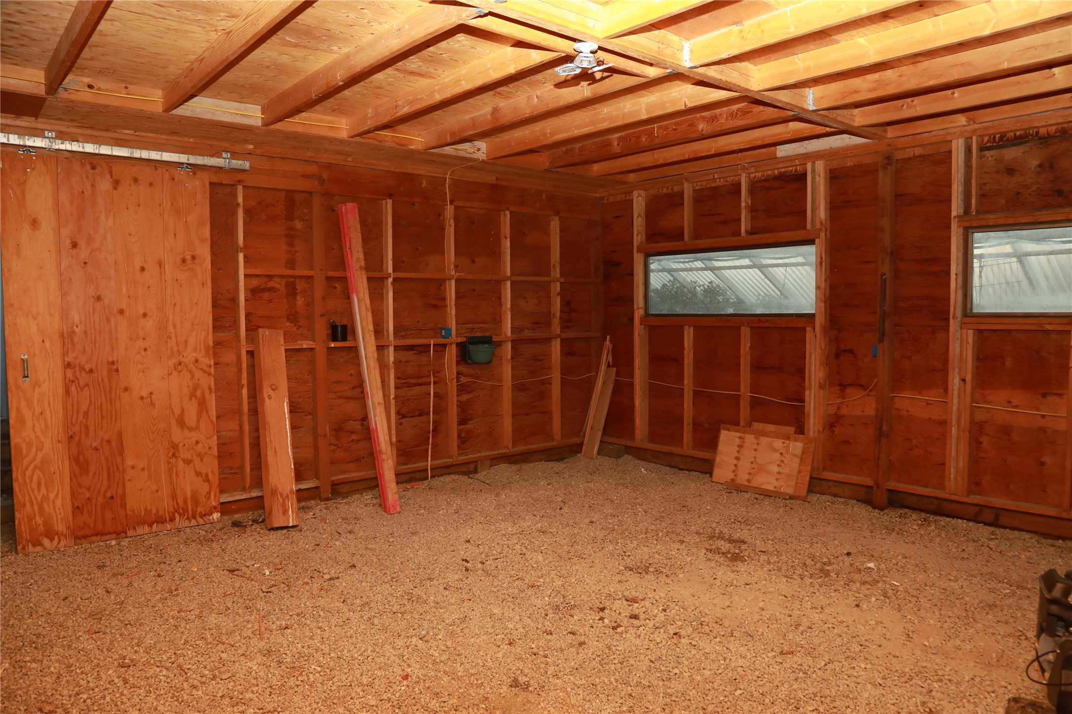 1898 Buxadoodal Way Property Photo 42