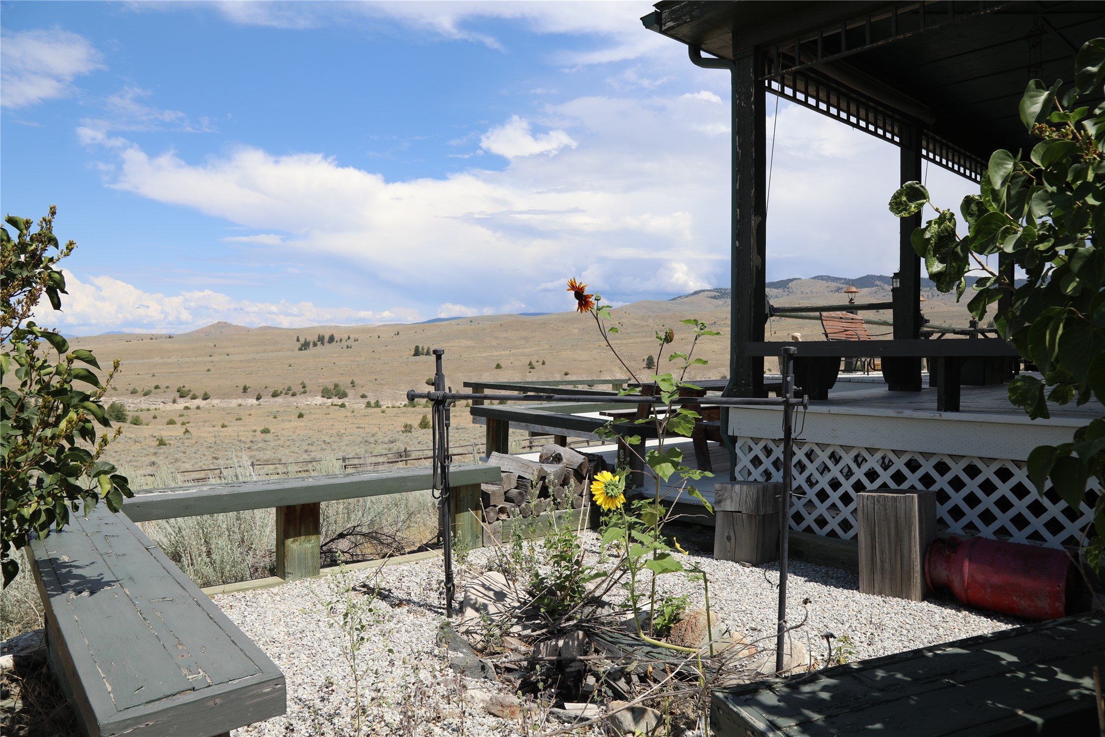 1898 Buxadoodal Way Property Photo 47