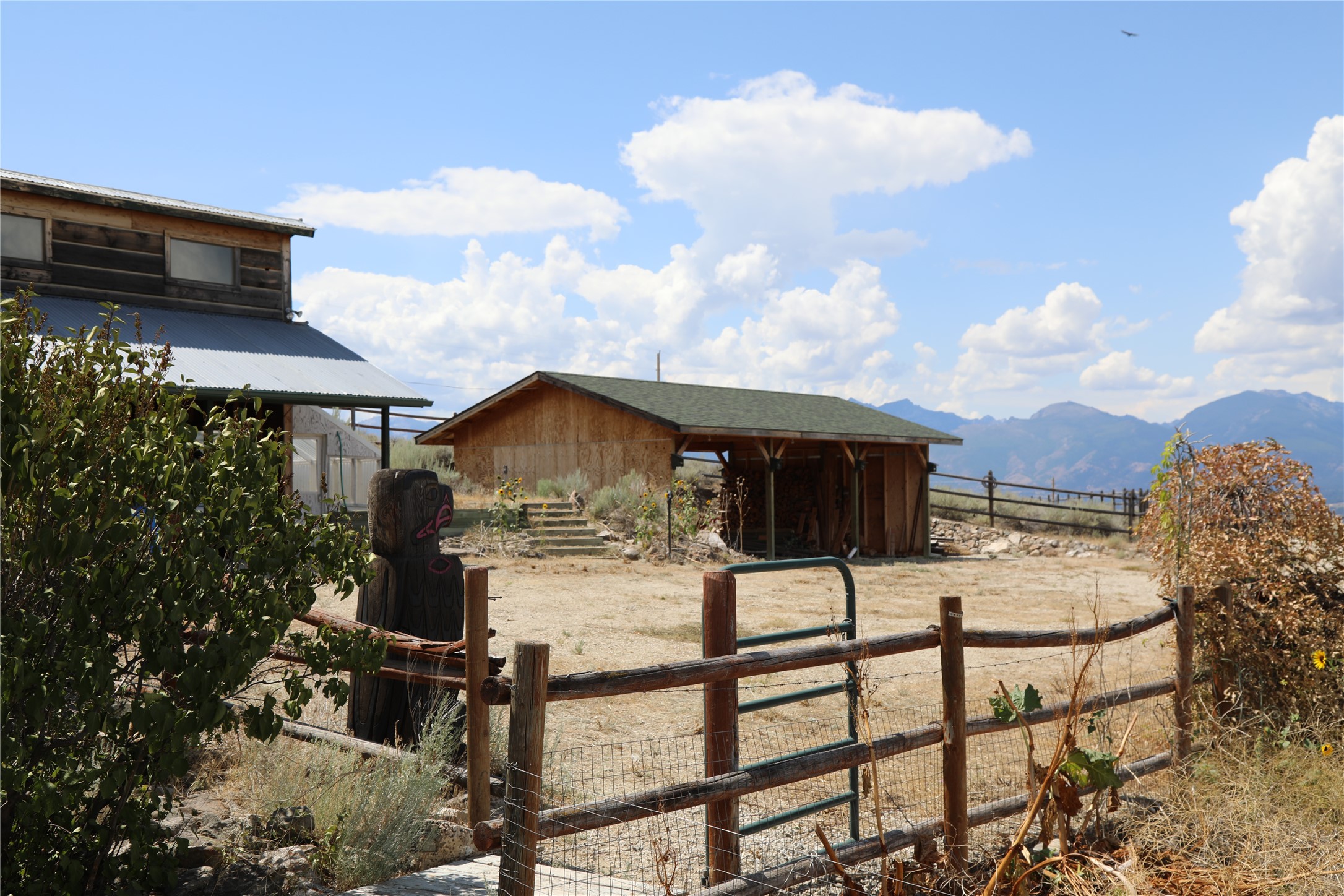 1898 Buxadoodal Way Property Photo 52