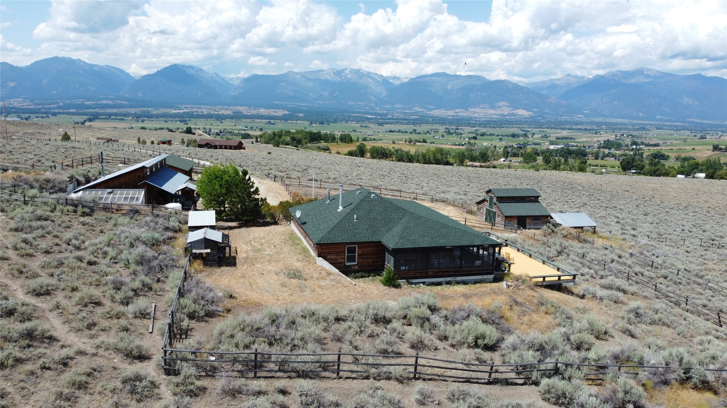 1898 Buxadoodal Way Property Photo 82