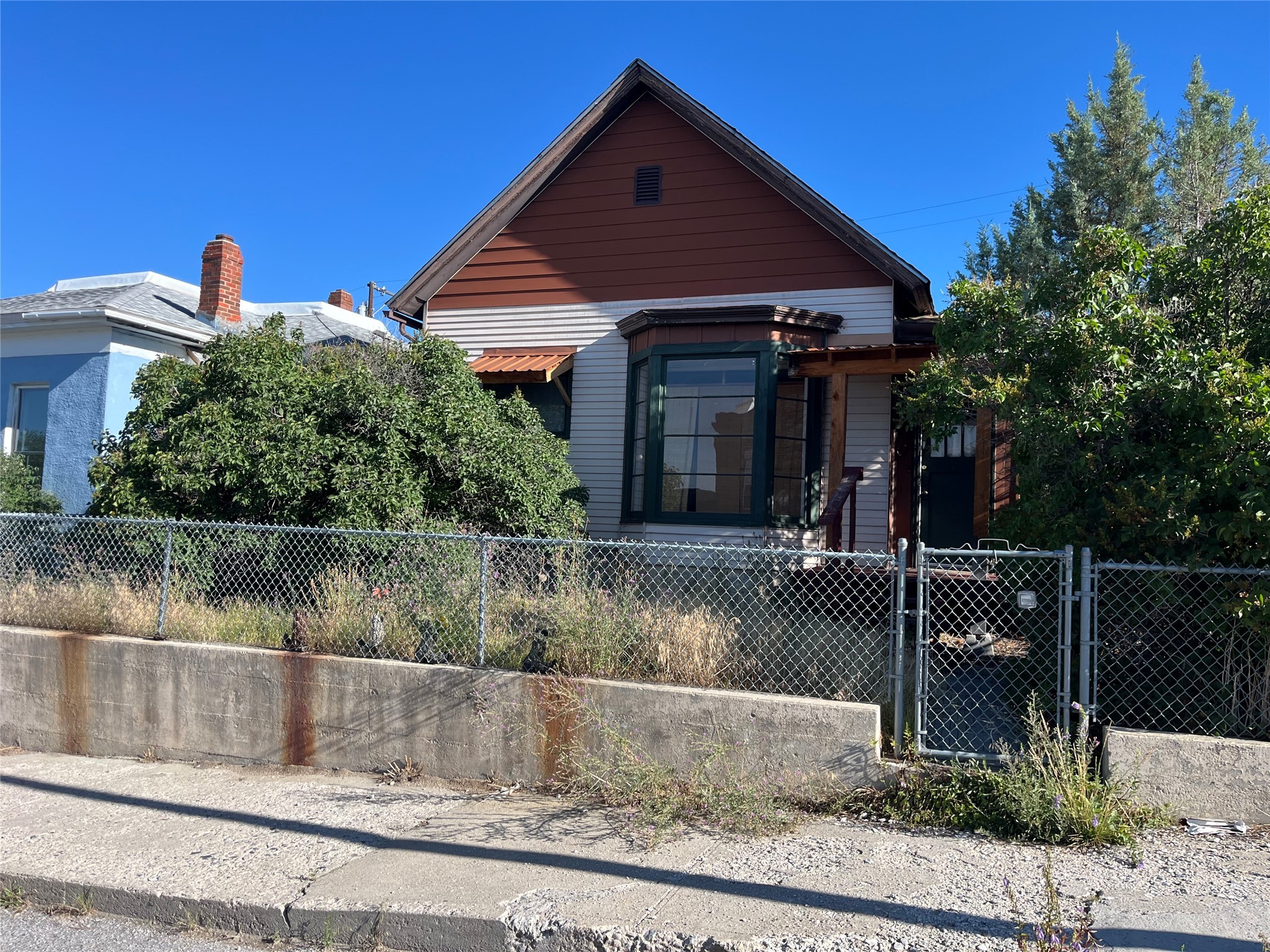 407 W Quartz Street Property Photo 1
