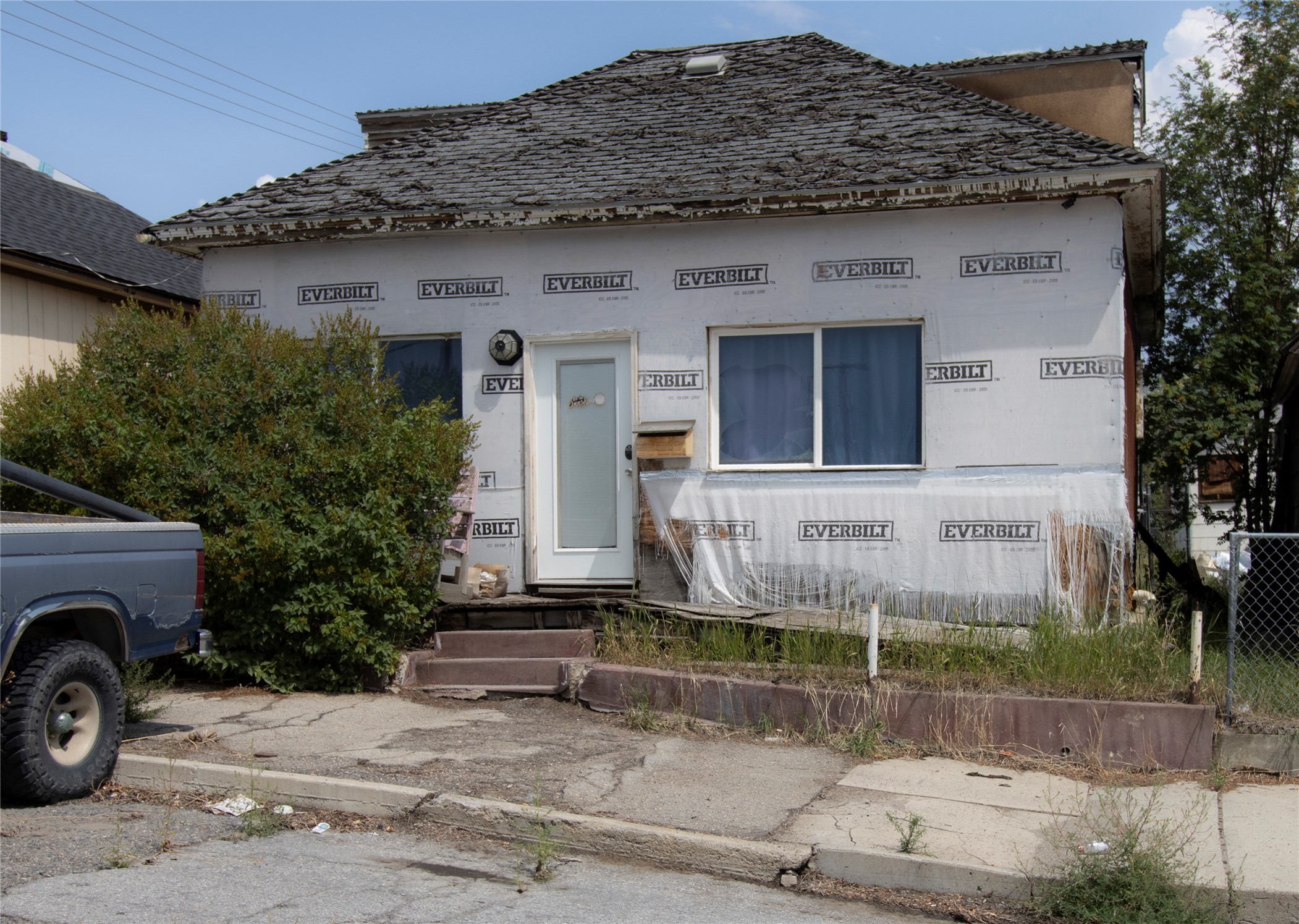 706 Nevada Avenue Property Photo 1