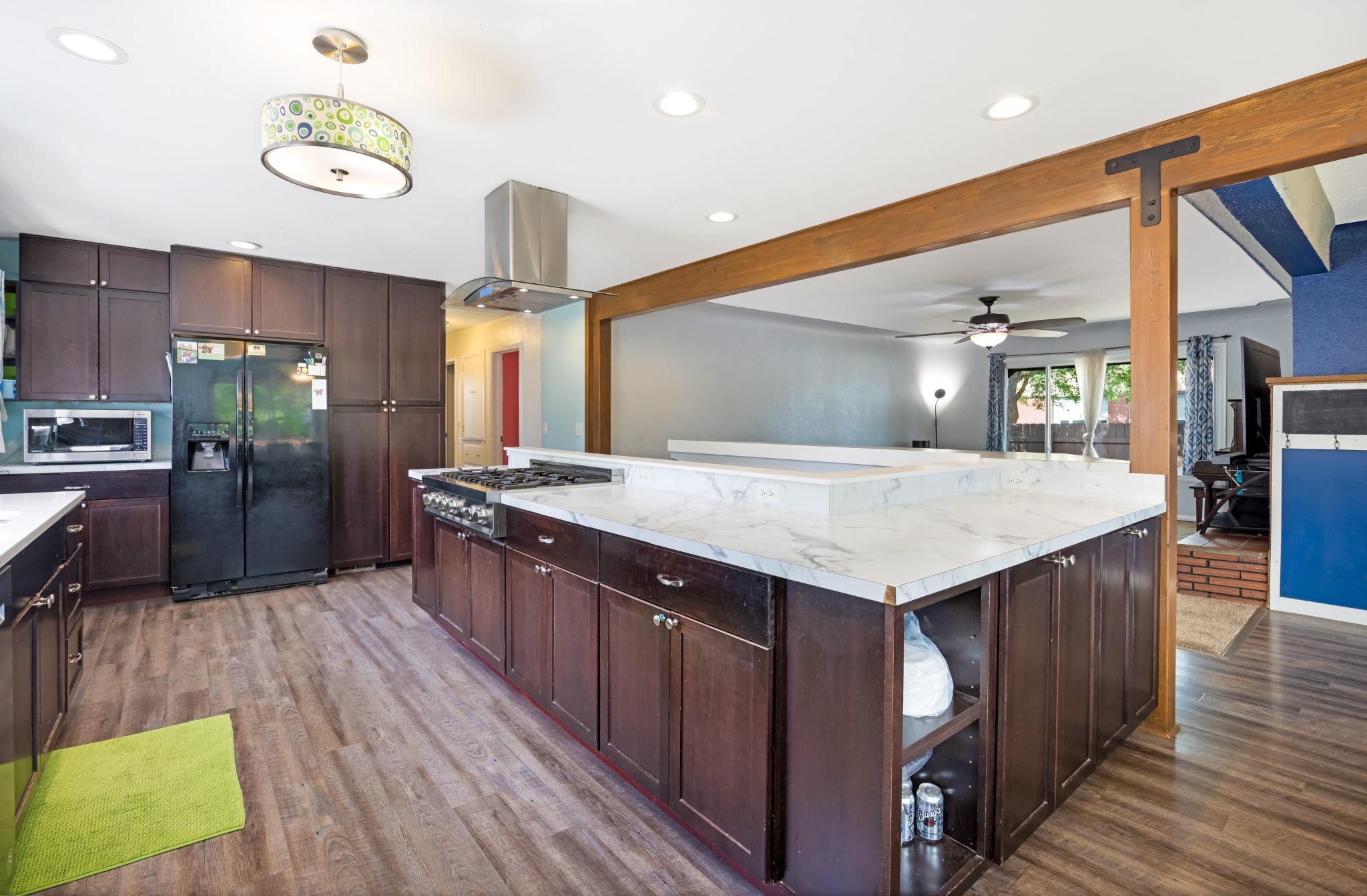 1665 W Sussex Avenue Property Photo 1