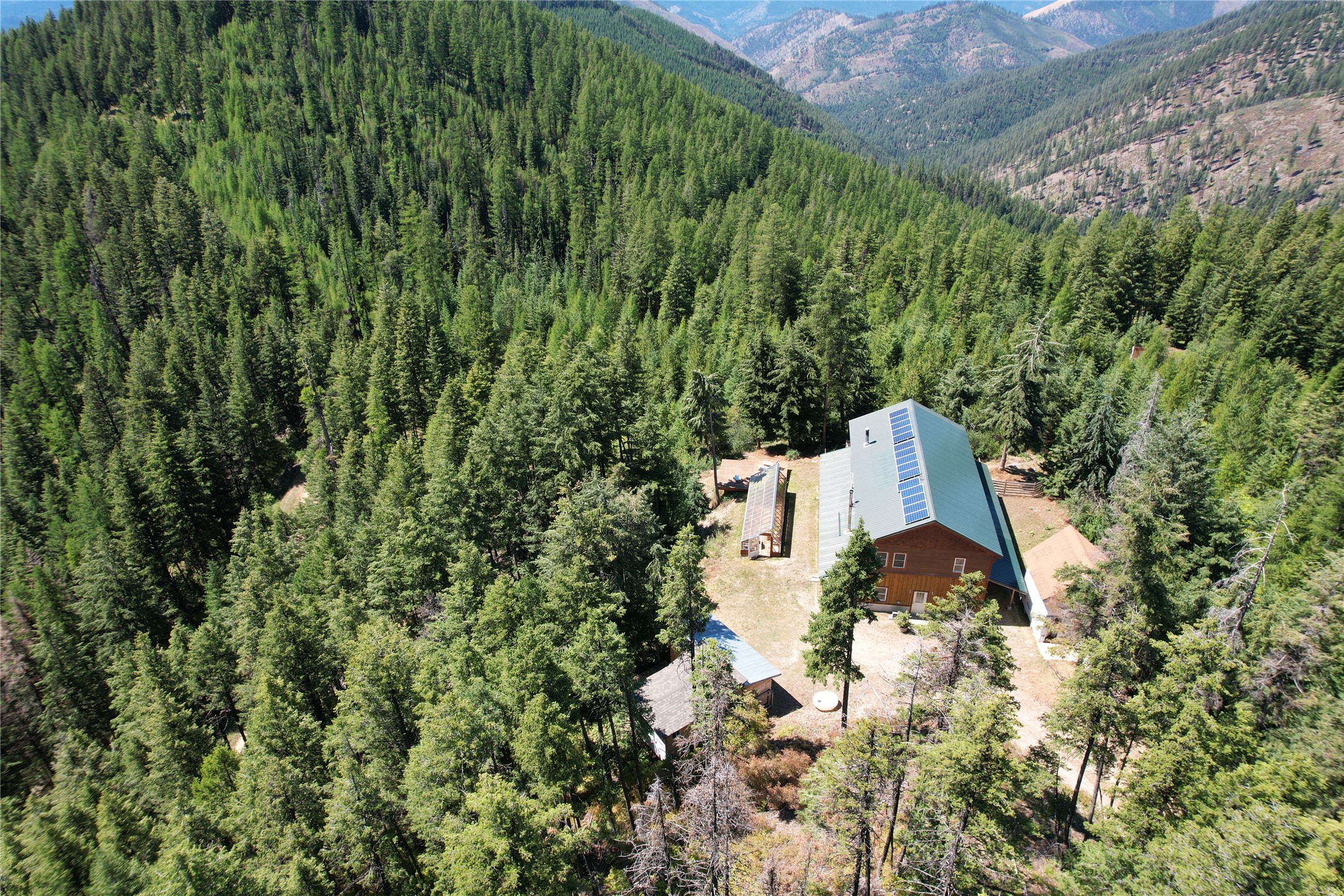 4795 Pardee Flat Road Property Photo 1