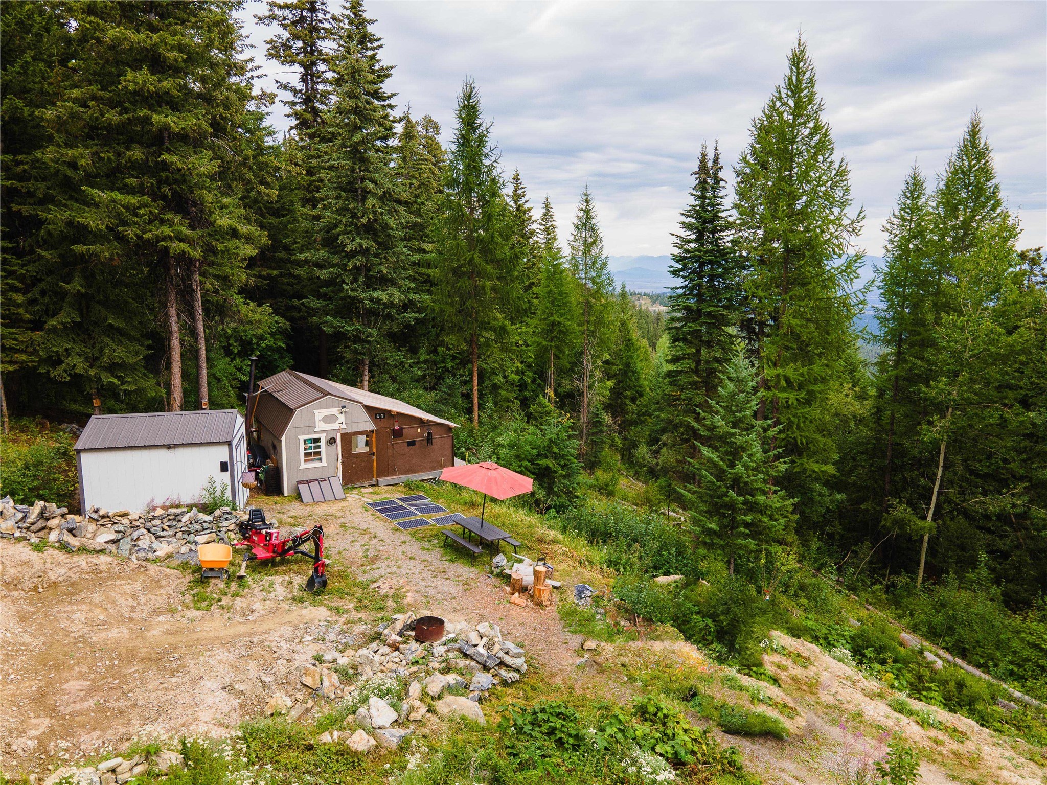 2470 Emmons Creek Road Property Photo 1