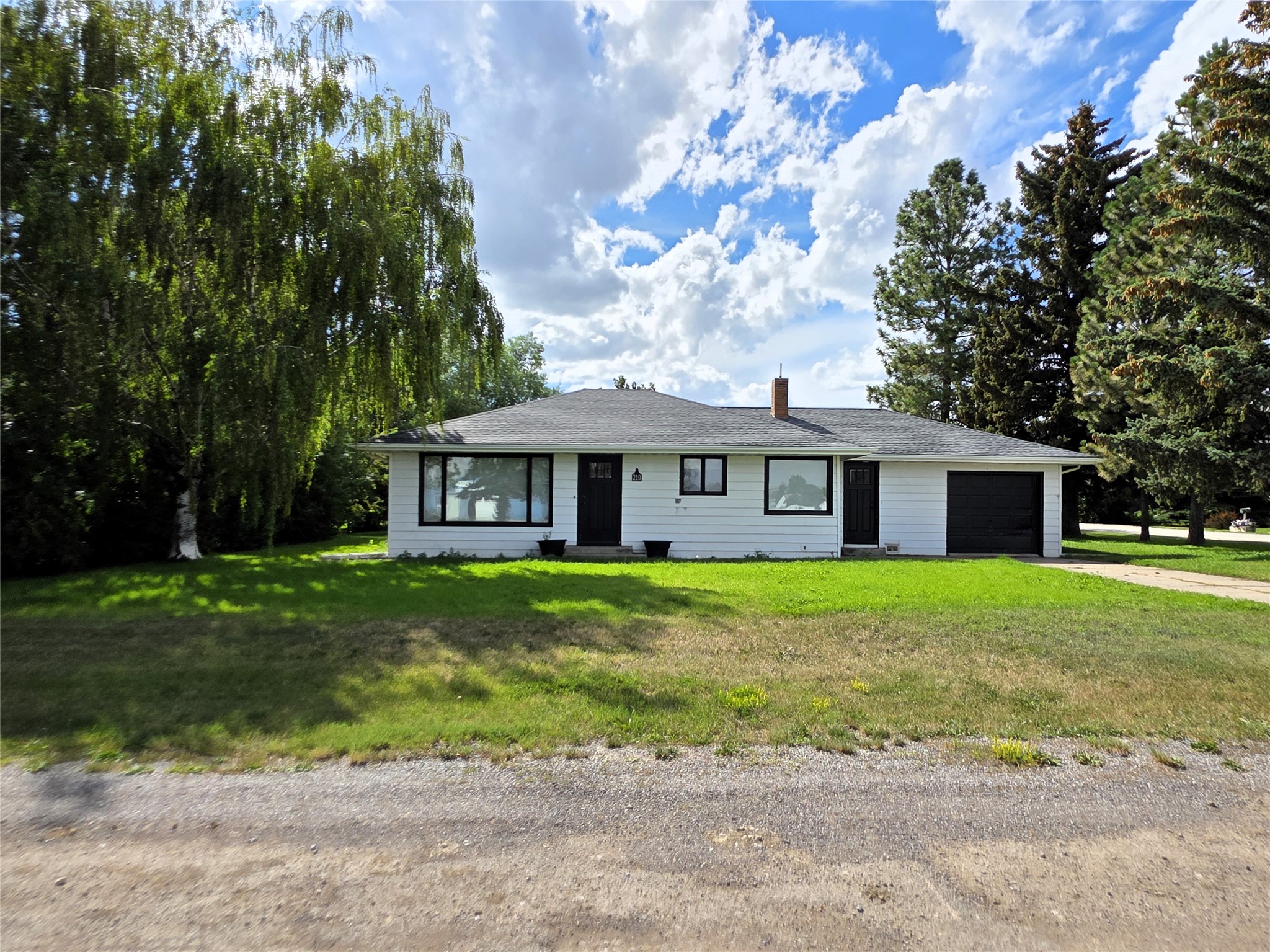 210 Central Avenue Property Photo 1