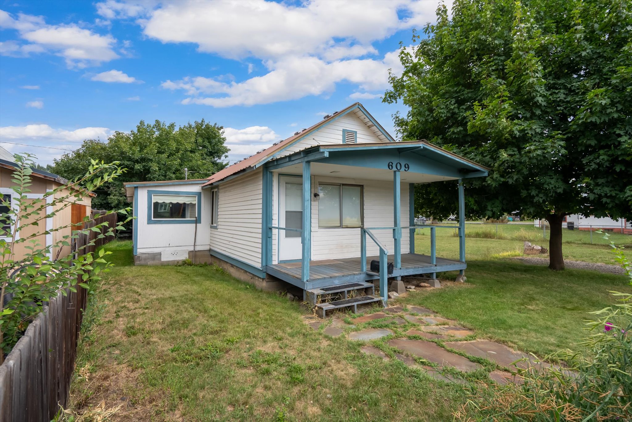 609 Michigan Avenue Property Photo 1