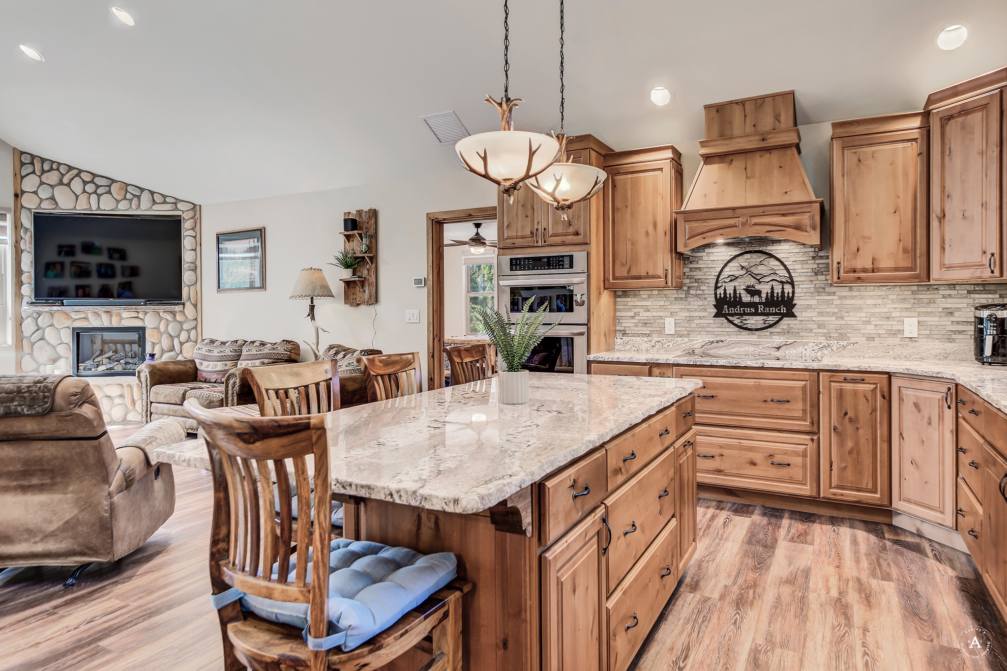 617 Mcclellan Creek Road Property Photo 11