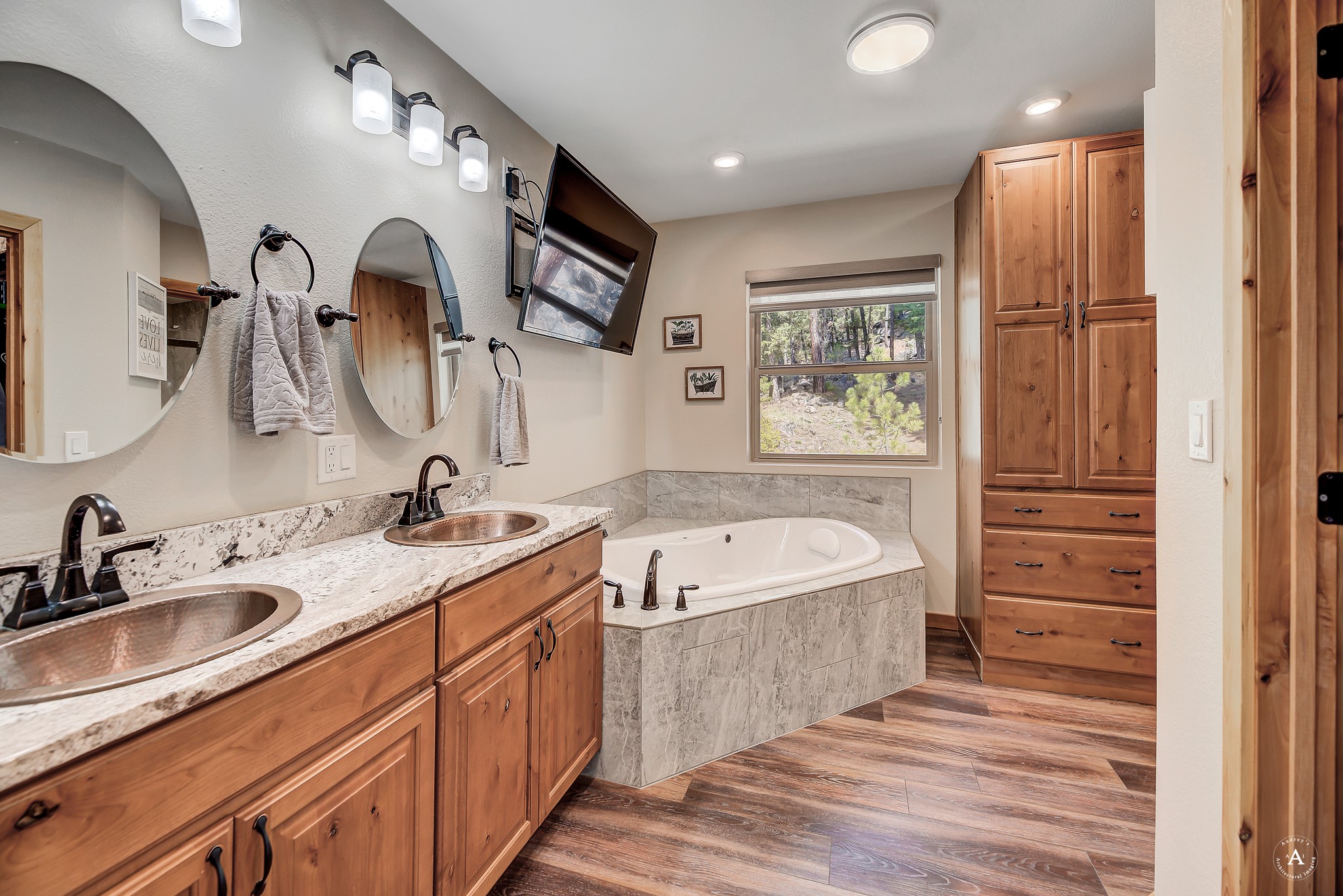 617 Mcclellan Creek Road Property Photo 24