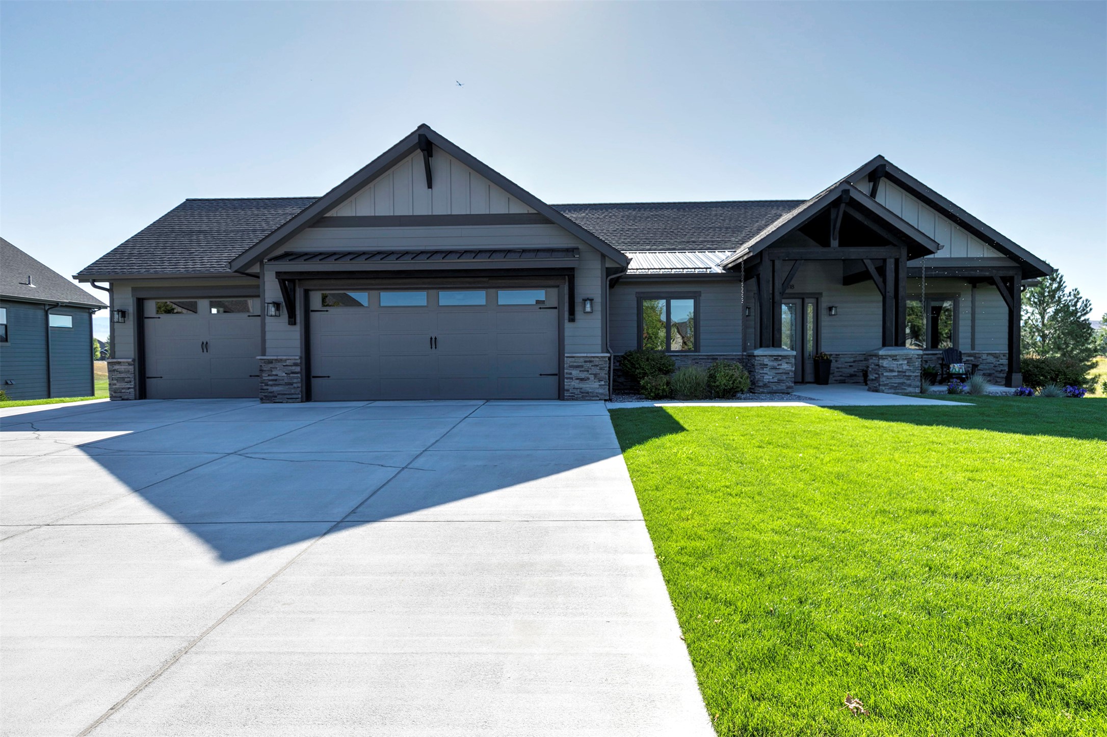 2818 Campsite Place Property Photo 1